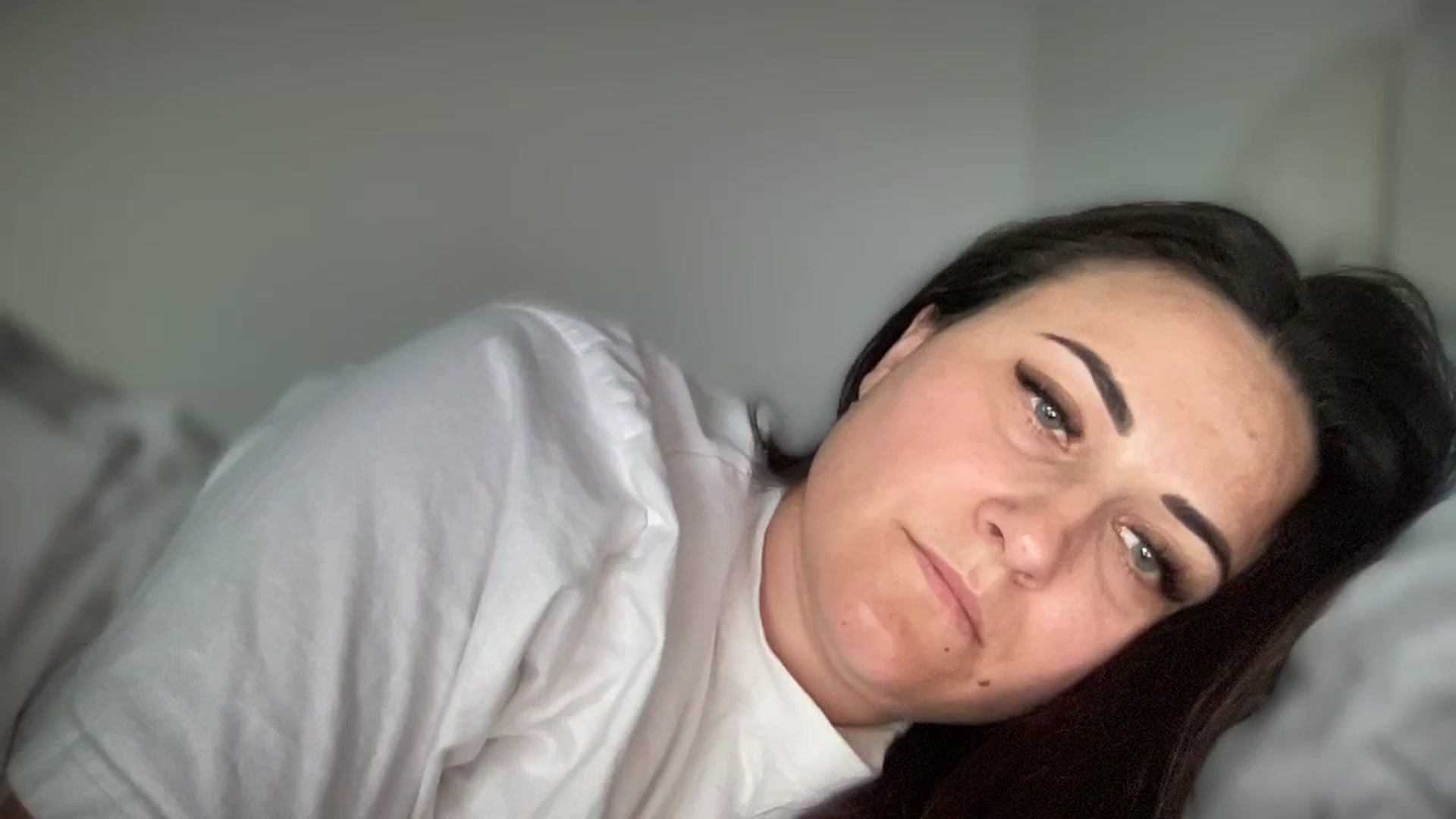Gallery image thumbnail from Emafox's myfreecams stream on, 03/17/2025, 09:59 image 2 of 20