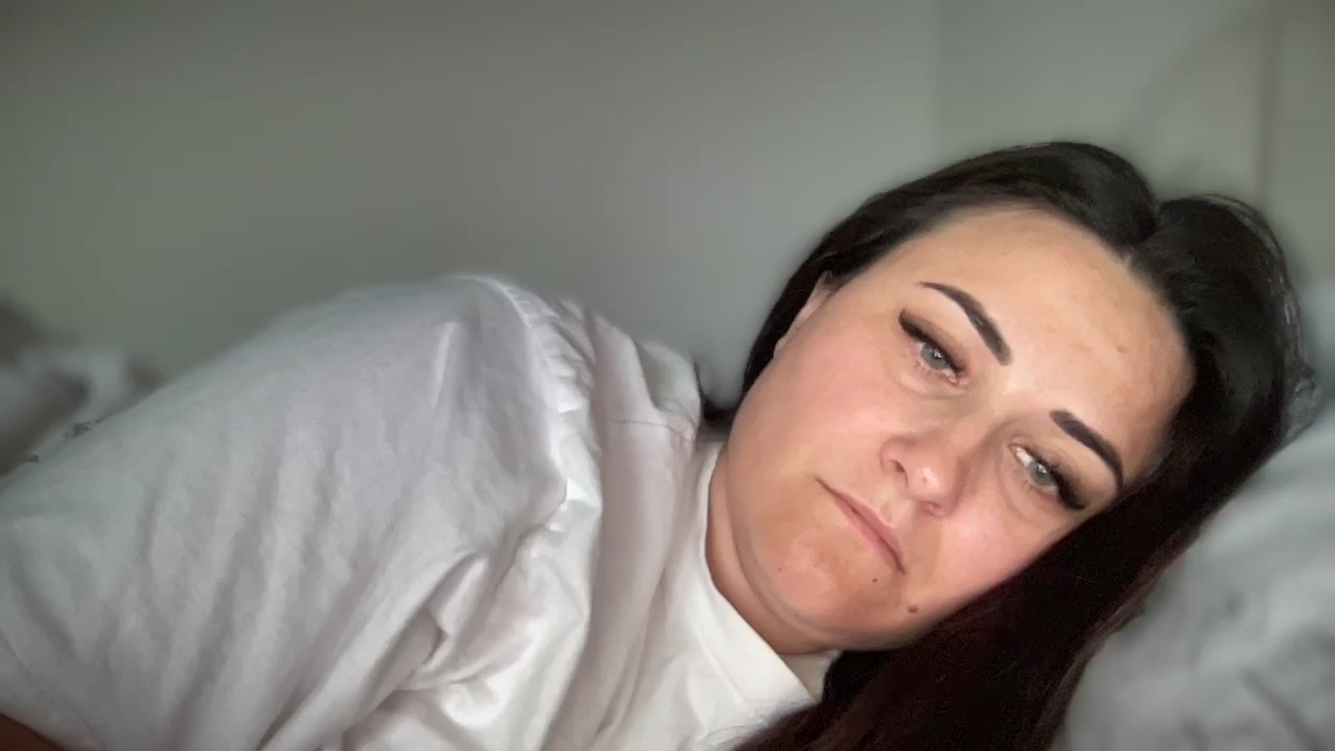 Gallery image thumbnail from Emafox's myfreecams stream on, 03/17/2025, 09:59 image 10 of 20