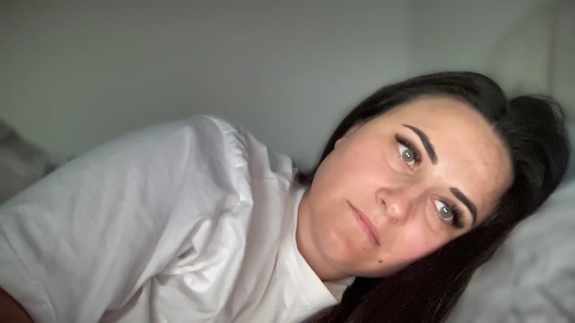 Gallery image thumbnail from Emafox's myfreecams stream on, 03/17/2025, 09:59 image 19 of 20