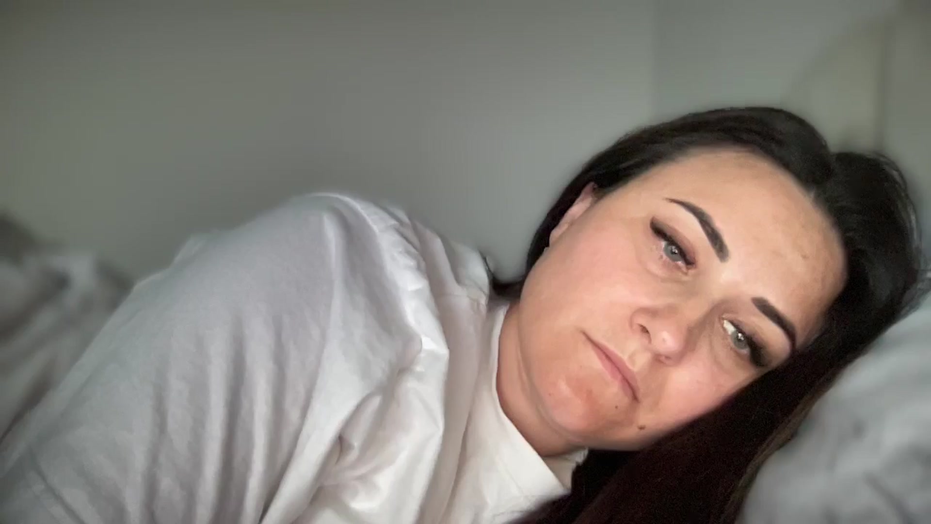 Gallery image thumbnail from Emafox's myfreecams stream on, 03/17/2025, 09:59 image 9 of 20