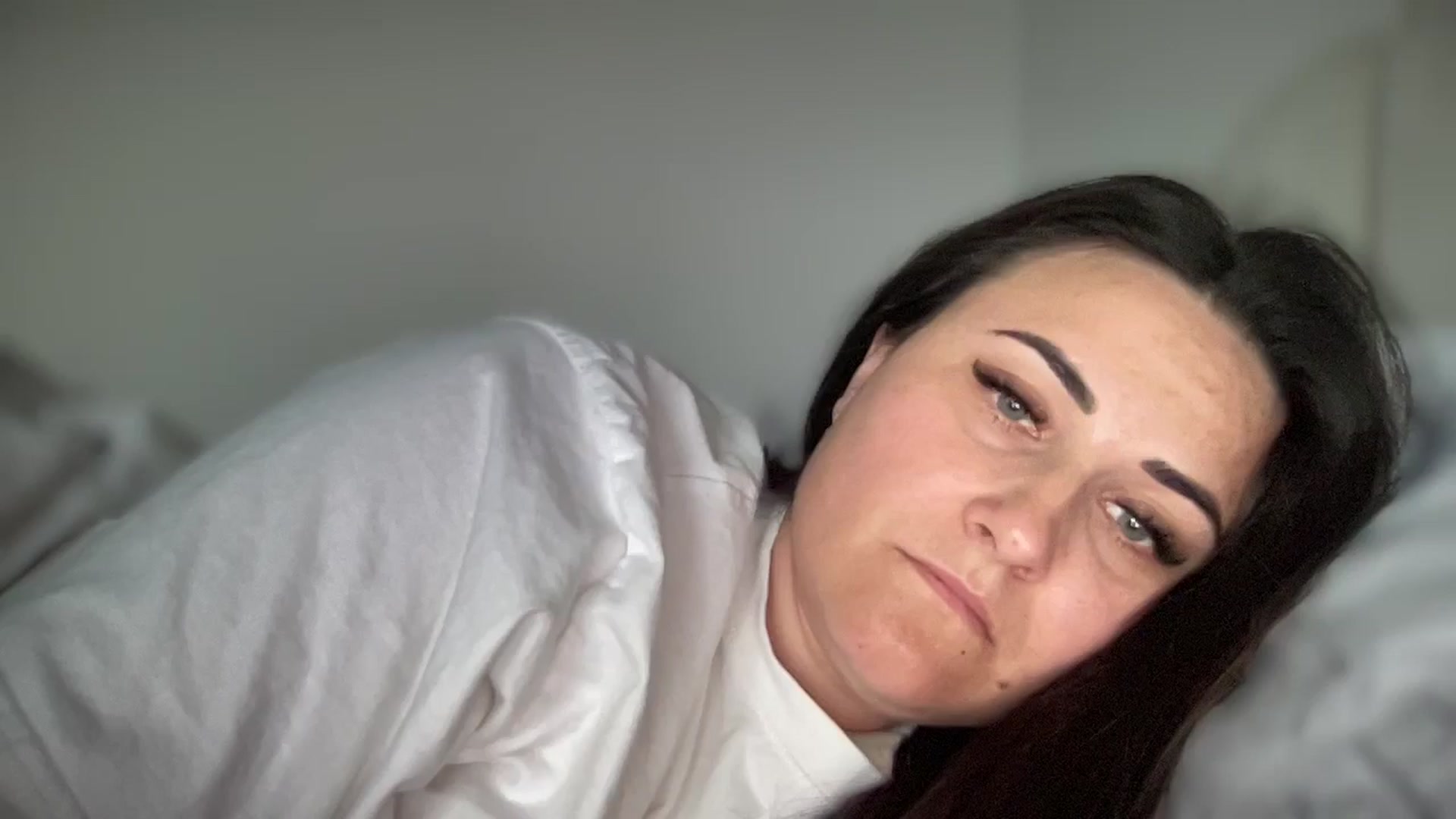 Gallery image thumbnail from Emafox's myfreecams stream on, 03/17/2025, 09:59 image 6 of 20