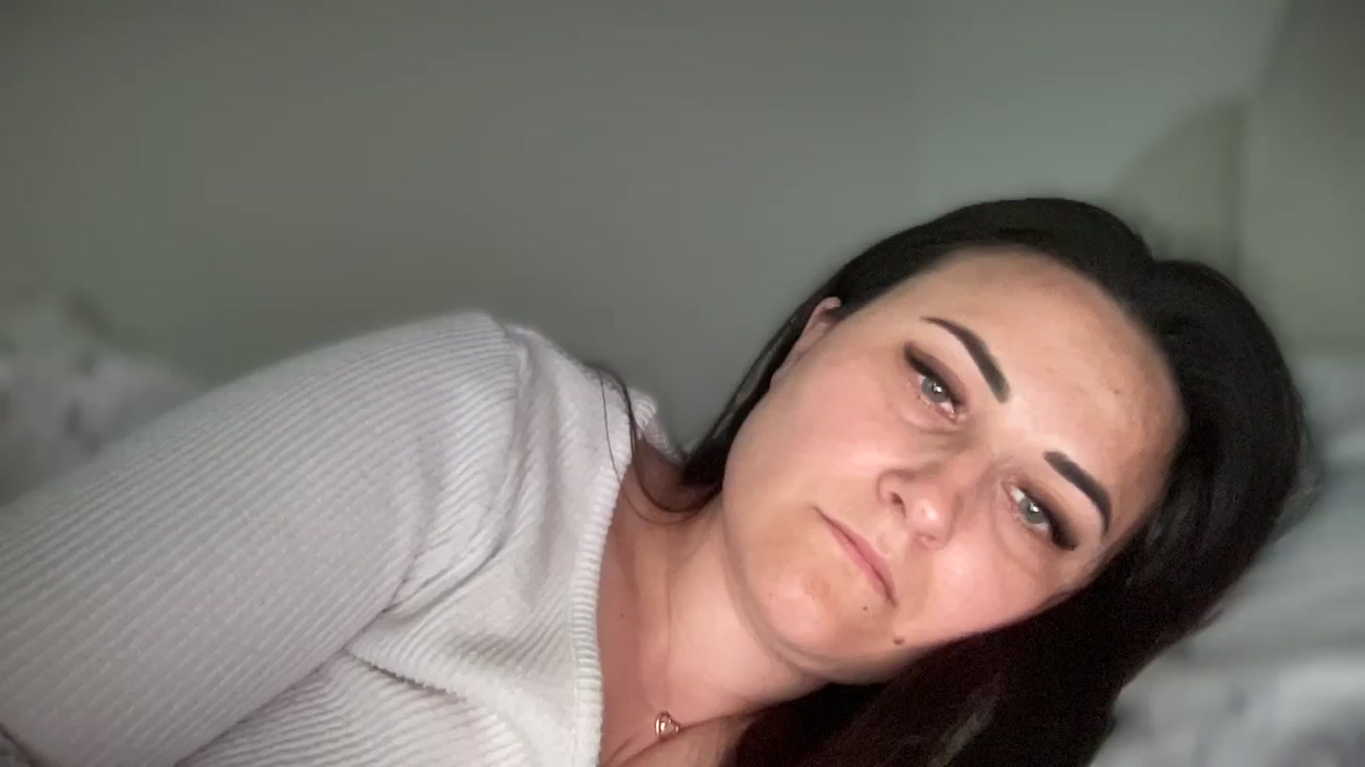Gallery image thumbnail from Emafox's myfreecams stream on, 03/17/2025, 12:59 image 16 of 20