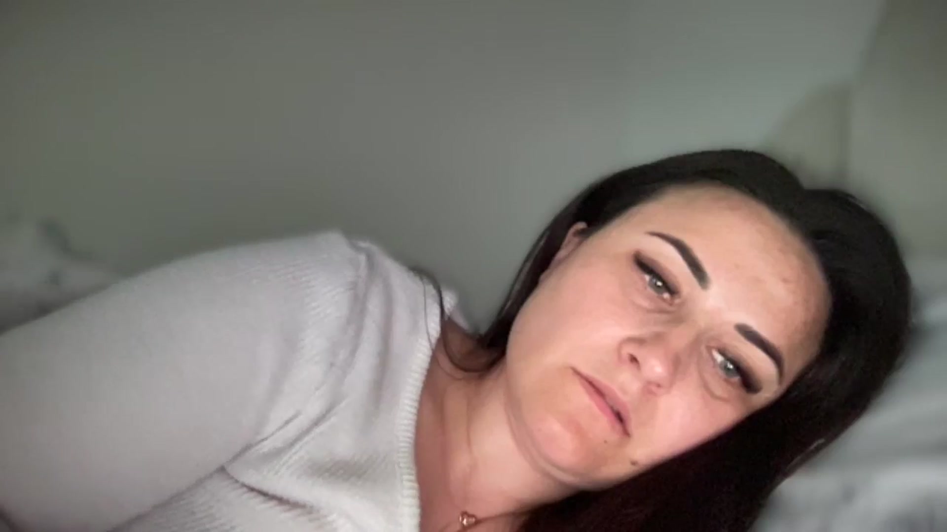 Gallery image thumbnail from Emafox's myfreecams stream on, 03/17/2025, 12:59 image 19 of 20