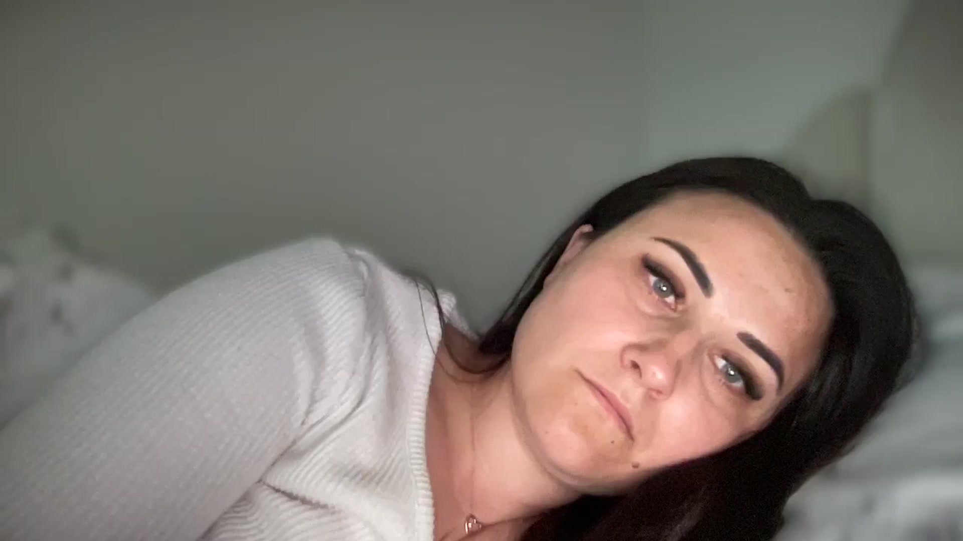 Gallery image thumbnail from Emafox's myfreecams stream on, 03/17/2025, 12:59 image 17 of 20