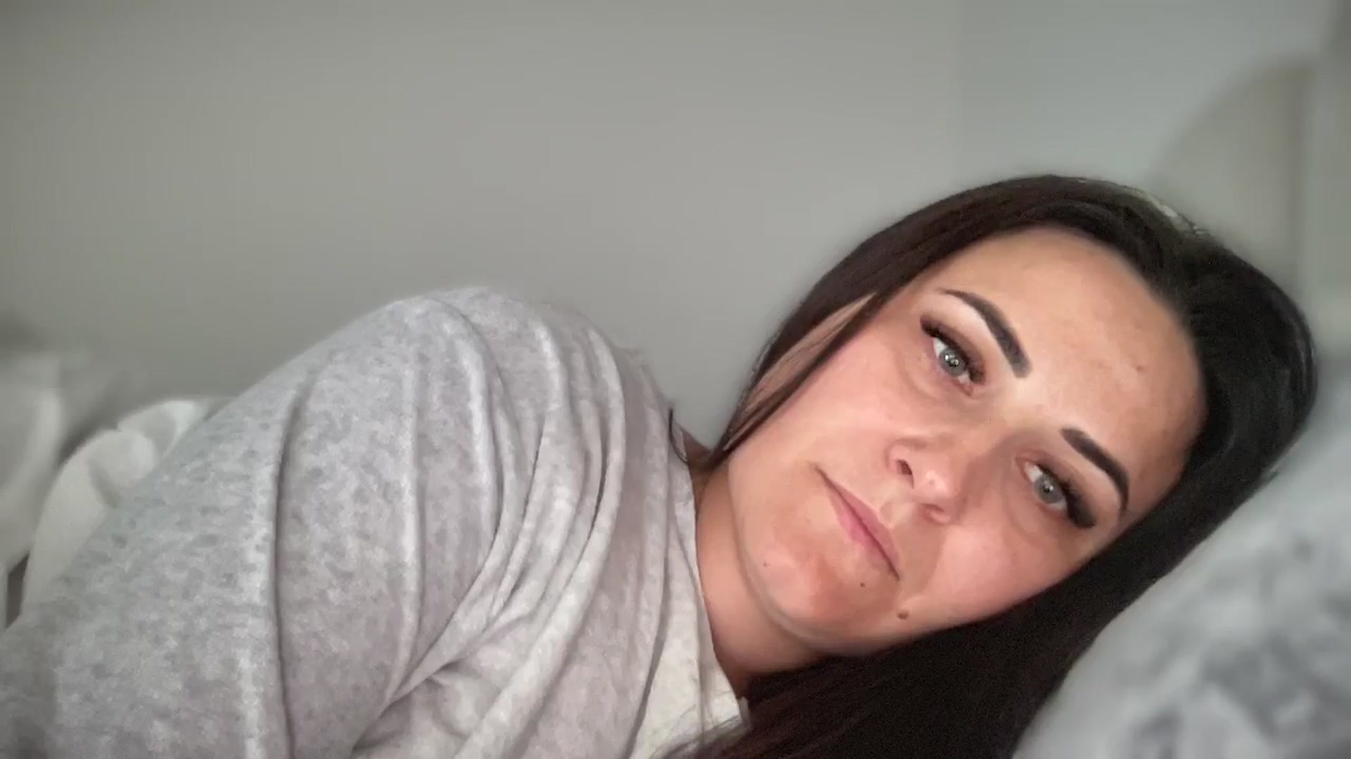 Gallery image thumbnail from Emafox's myfreecams stream on, 03/18/2025, 12:11 image 2 of 20