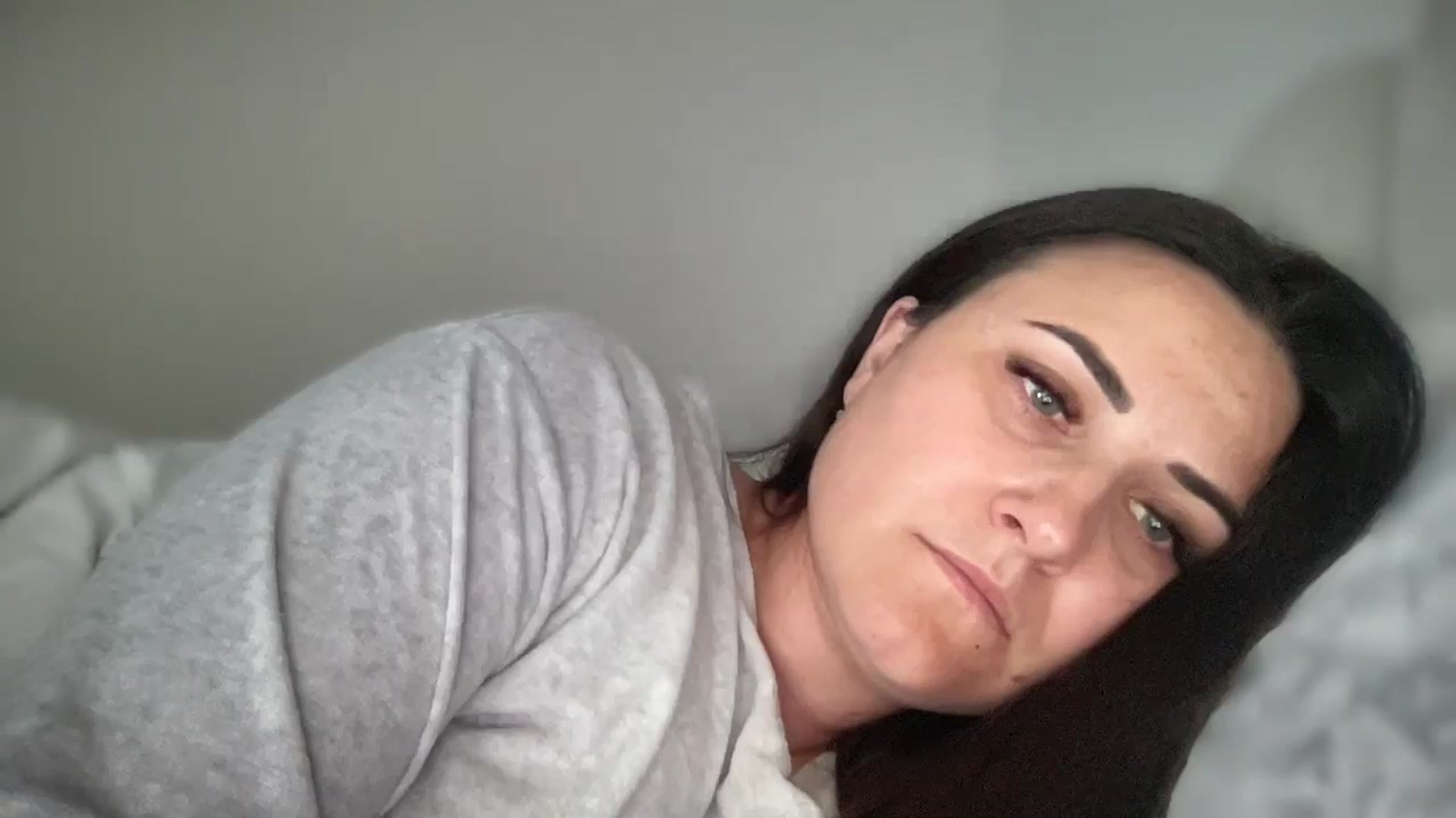 Gallery image thumbnail from Emafox's myfreecams stream on, 03/18/2025, 12:31 image 5 of 20
