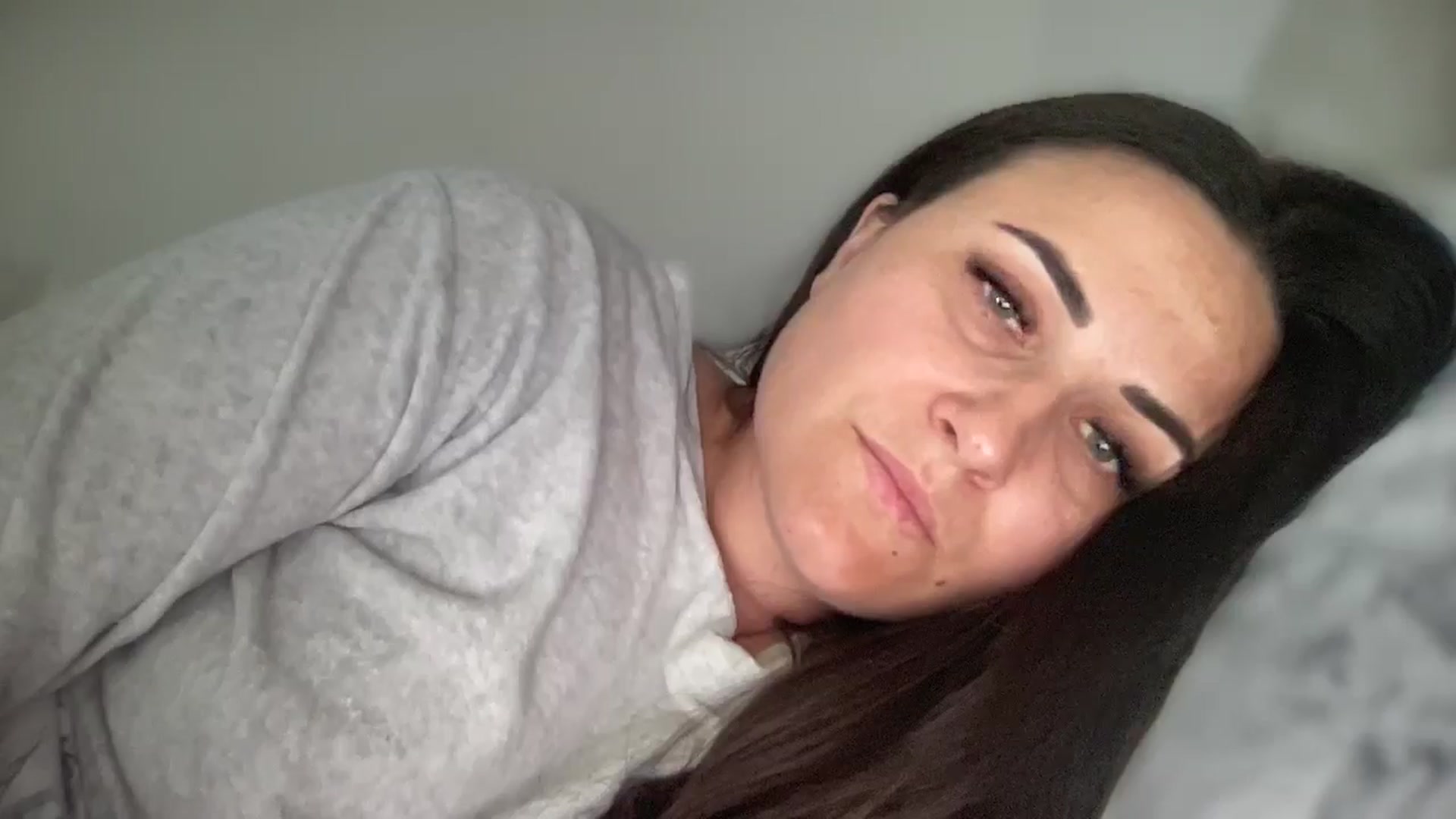Gallery image thumbnail from Emafox's myfreecams stream on, 03/18/2025, 12:31 image 19 of 20