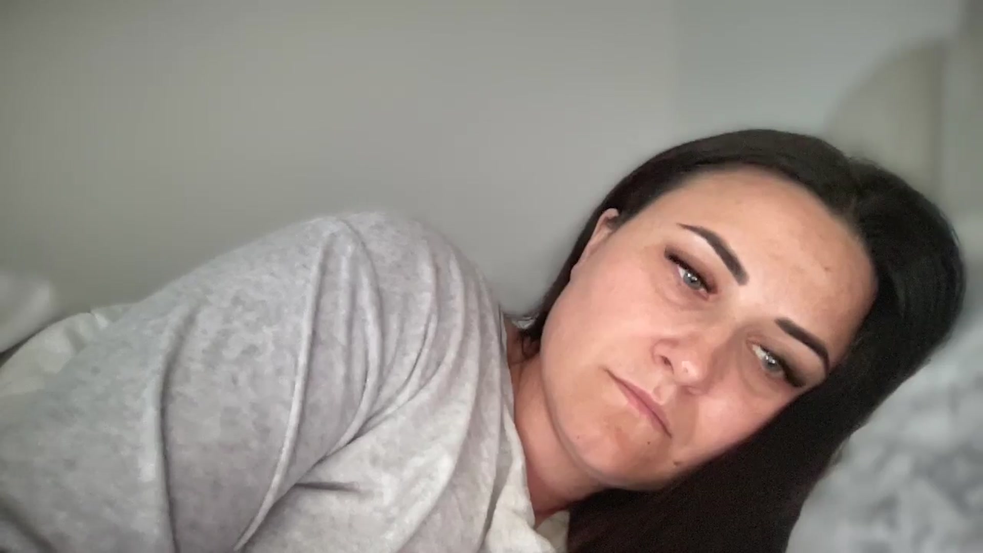 Gallery image thumbnail from Emafox's myfreecams stream on, 03/18/2025, 12:31 image 2 of 20