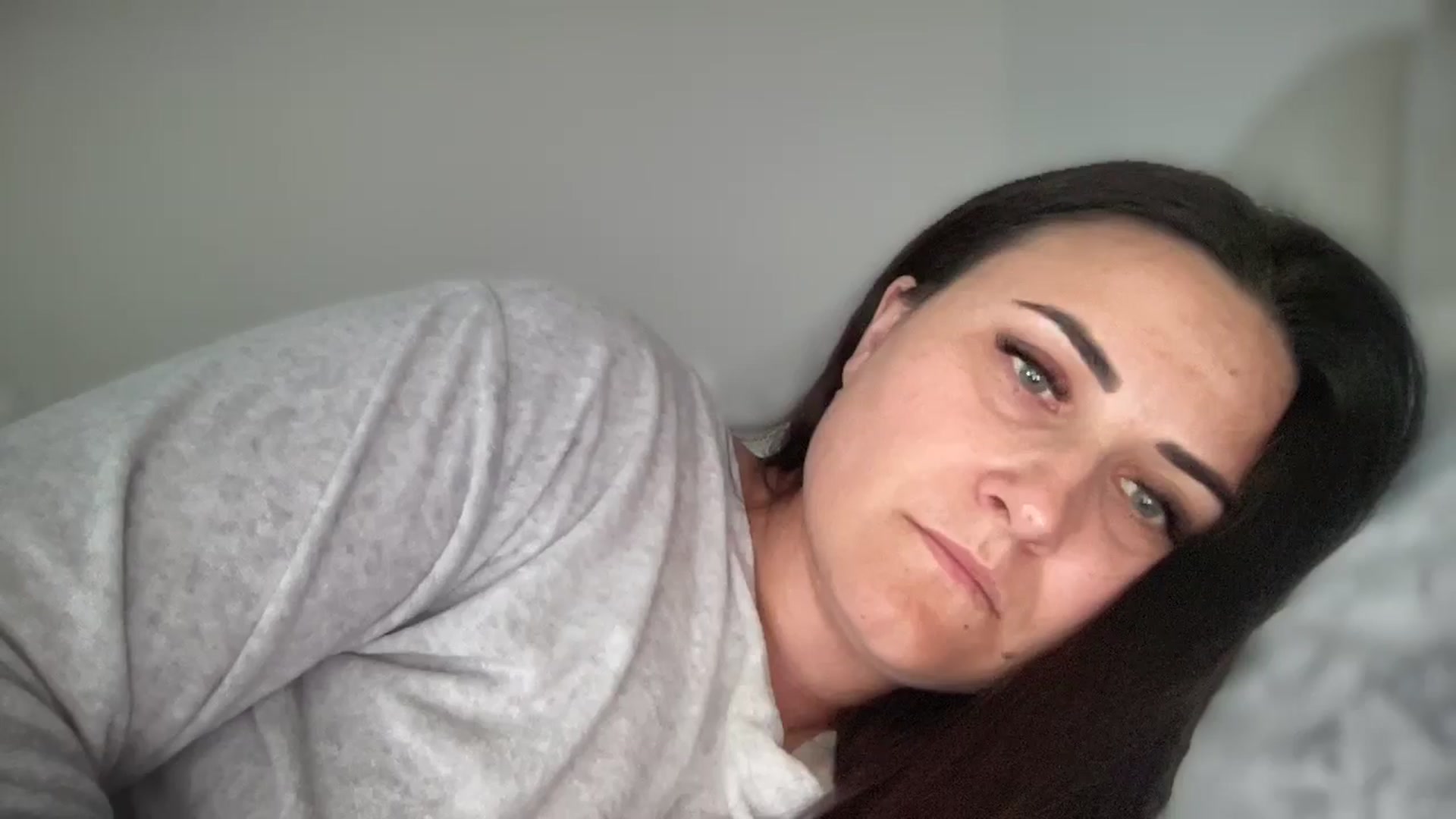 Gallery image thumbnail from Emafox's myfreecams stream on, 03/18/2025, 12:31 image 4 of 20