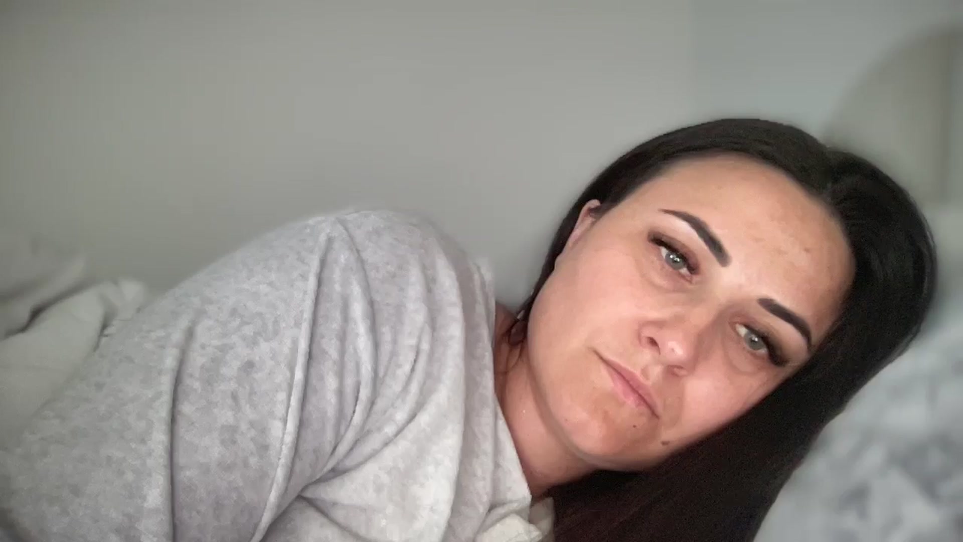 Gallery image thumbnail from Emafox's myfreecams stream on, 03/18/2025, 12:31 image 20 of 20