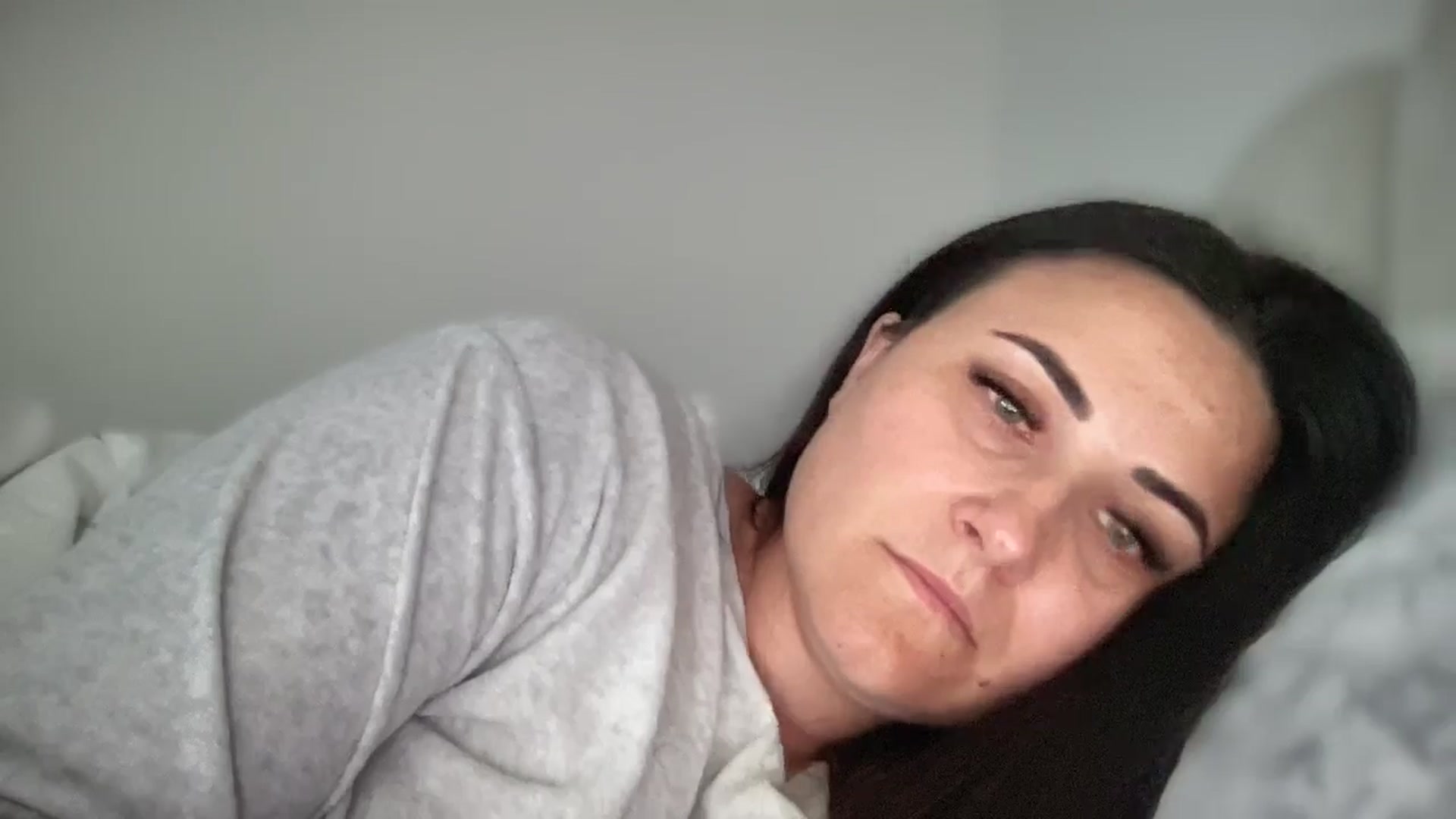 Gallery image thumbnail from Emafox's myfreecams stream on, 03/18/2025, 12:31 image 18 of 20