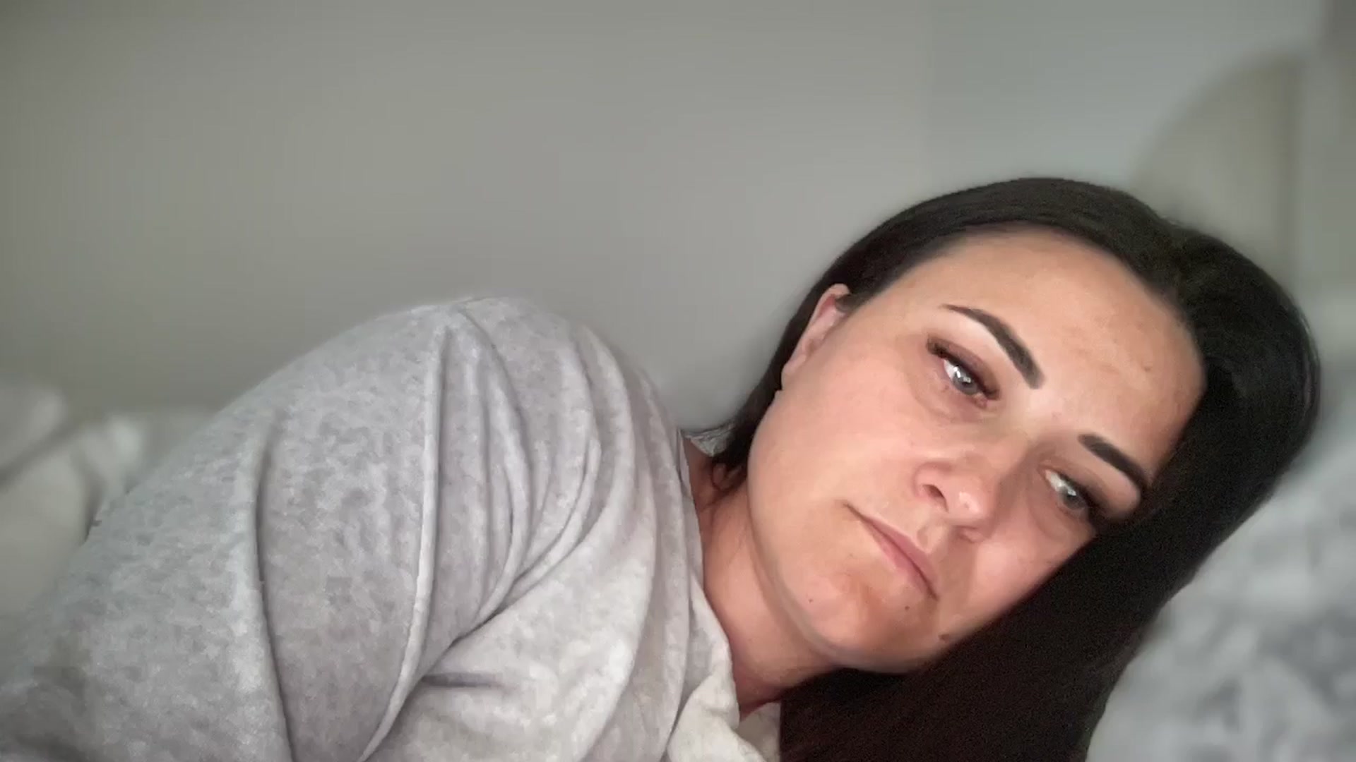 Gallery image thumbnail from Emafox's myfreecams stream on, 03/18/2025, 12:31 image 6 of 20