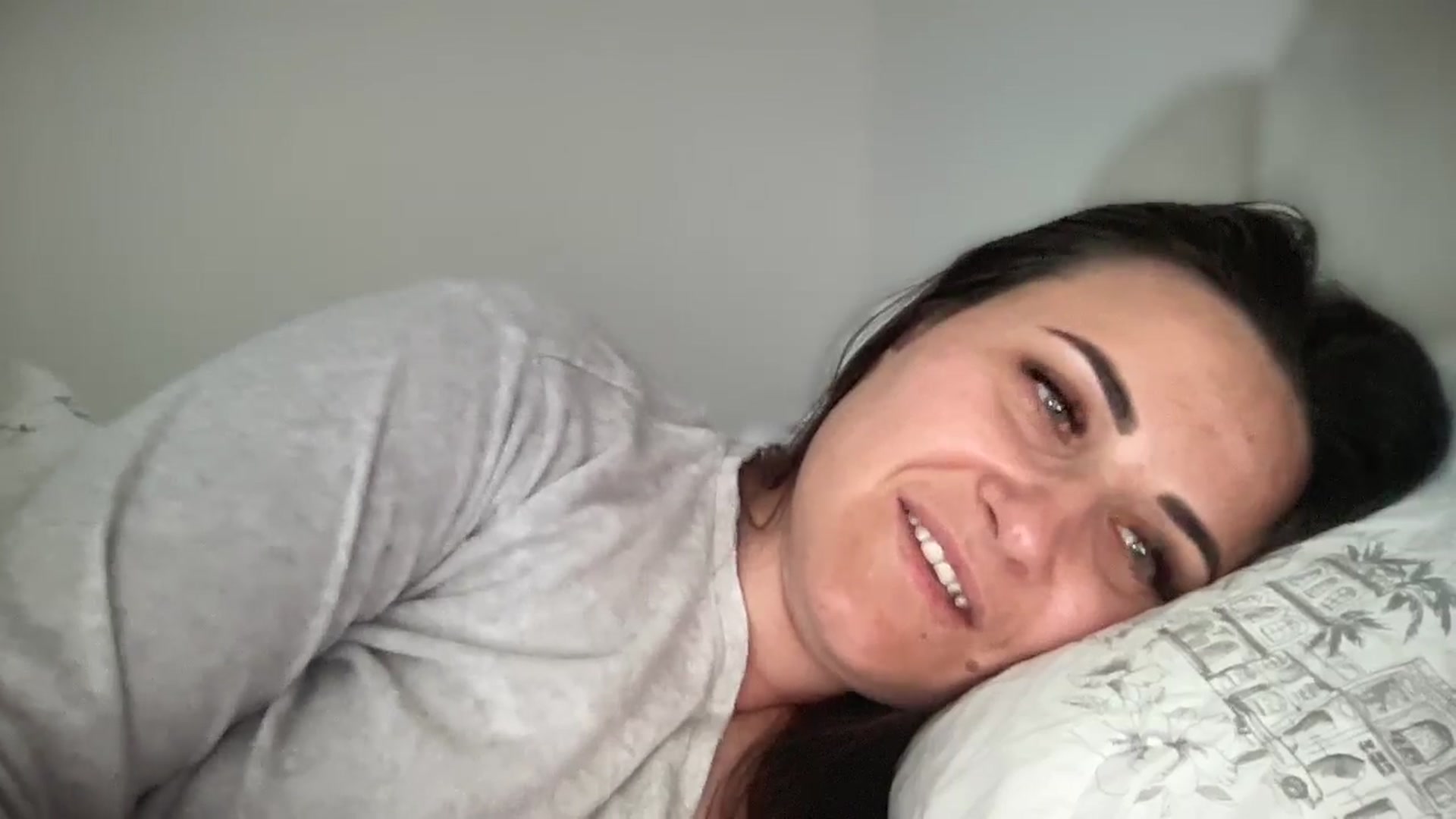 Gallery image thumbnail from Emafox's myfreecams stream on, 03/18/2025, 13:15 image 2 of 20