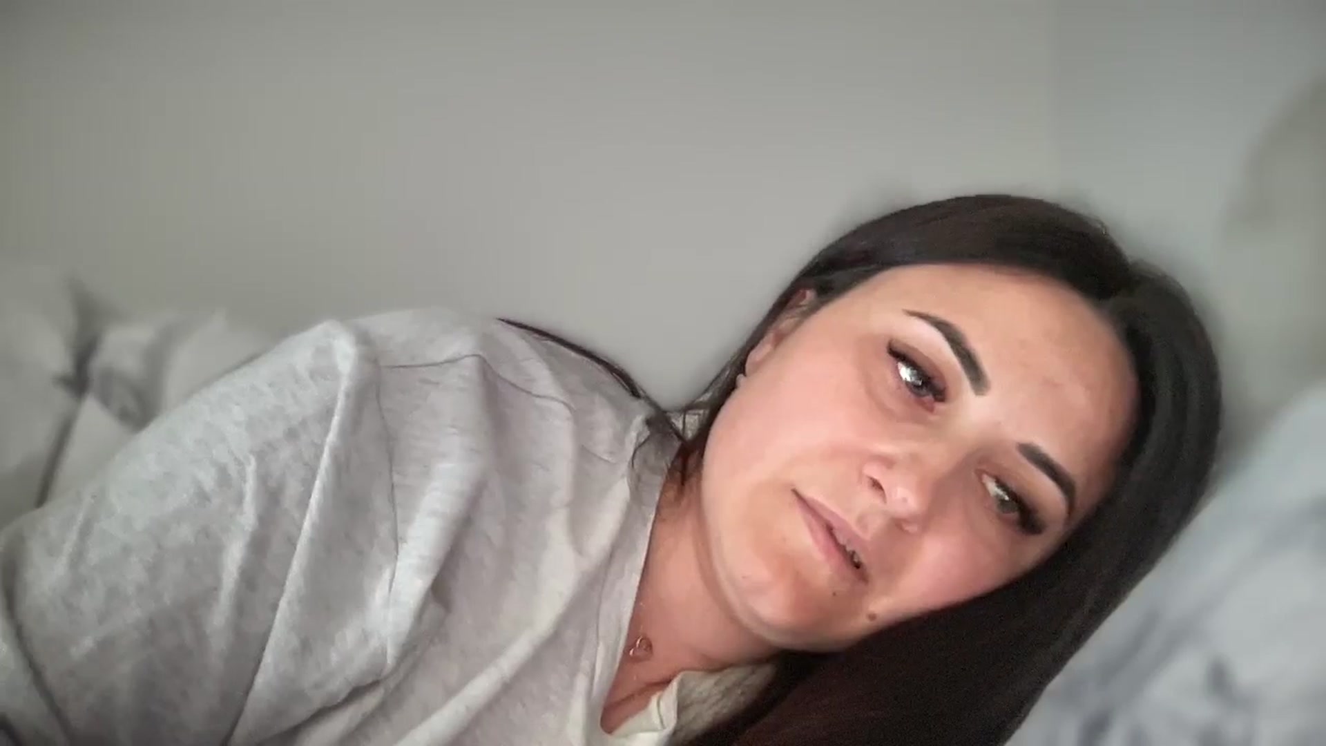 Gallery image thumbnail from Emafox's myfreecams stream on, 03/19/2025, 11:42 image 3 of 20