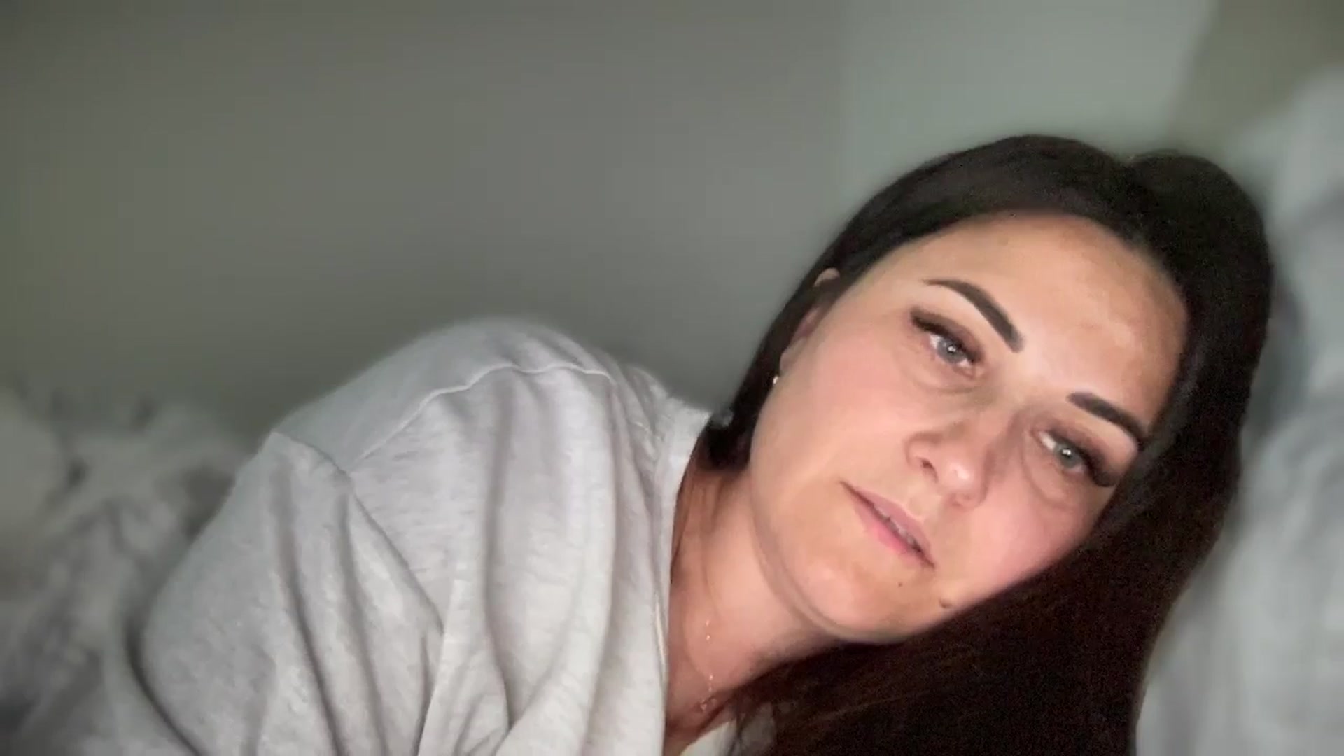 Gallery image thumbnail from Emafox's myfreecams stream on, 03/19/2025, 15:21 image 20 of 20