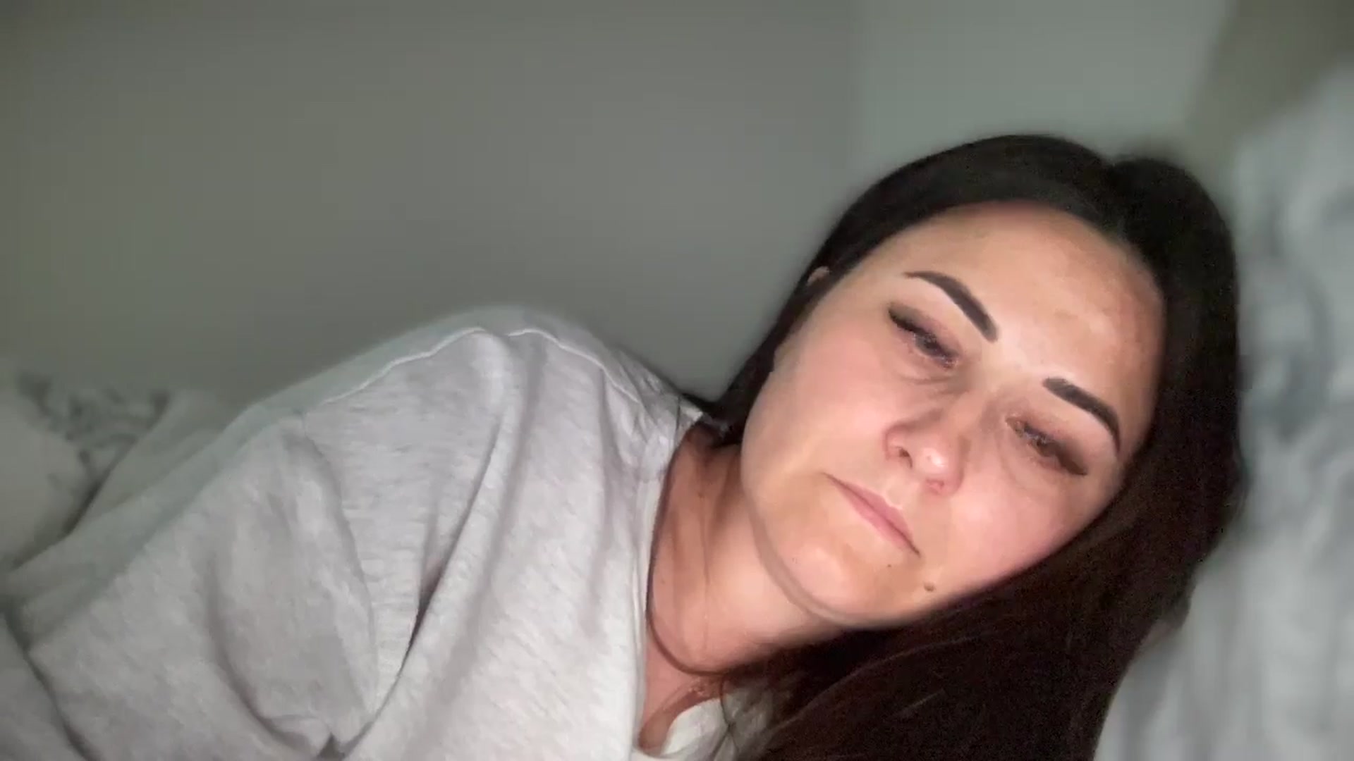 Gallery image thumbnail from Emafox's myfreecams stream on, 03/19/2025, 15:21 image 16 of 20