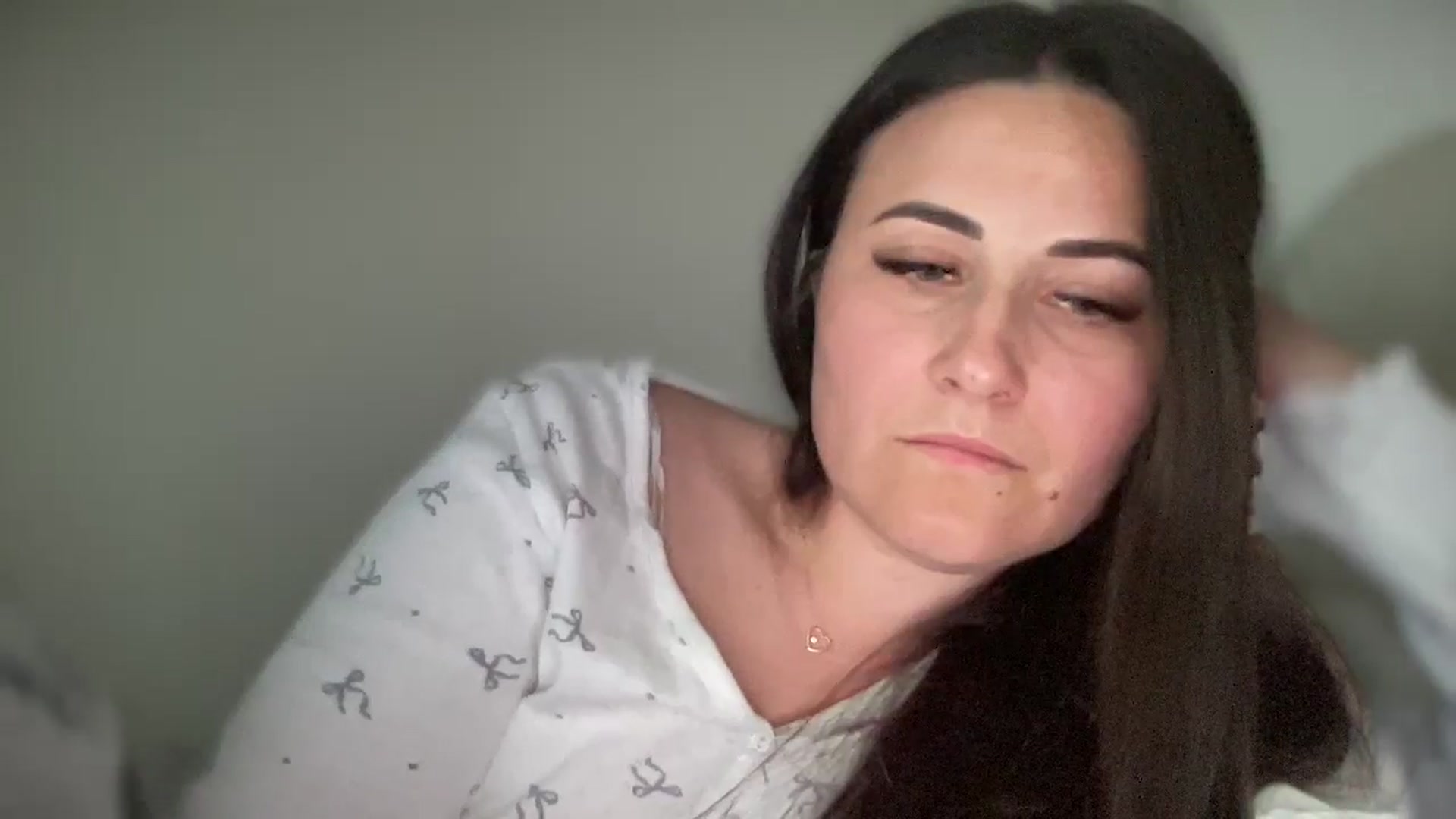 Gallery image thumbnail from Emafox's myfreecams stream on, 03/20/2025, 16:09 image 6 of 20