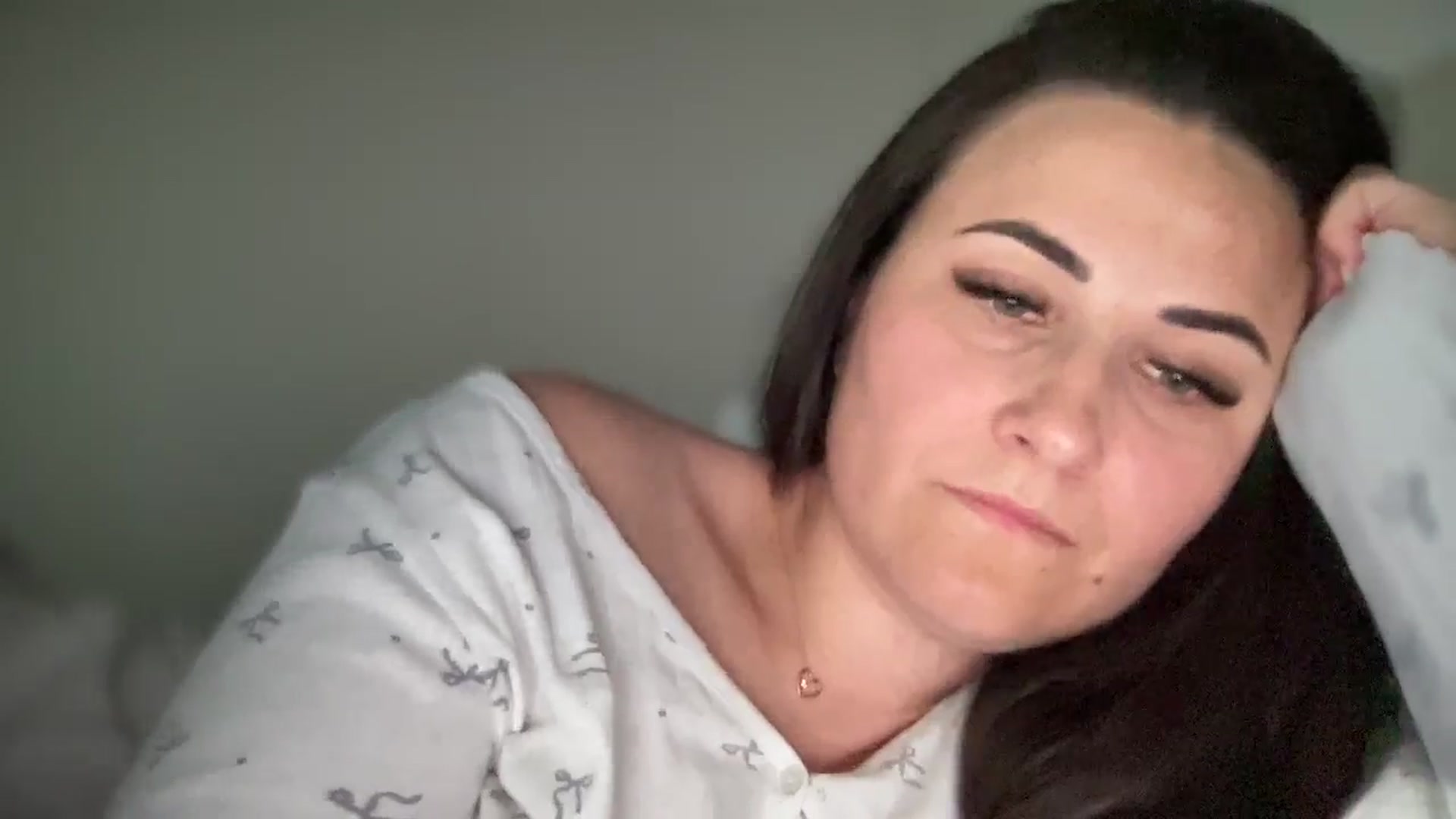 Gallery image thumbnail from Emafox's myfreecams stream on, 03/20/2025, 16:09 image 12 of 20