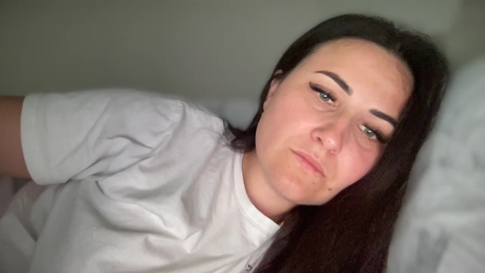 Gallery image thumbnail from Emafox's myfreecams stream on, 03/23/2025, 14:55 image 17 of 20
