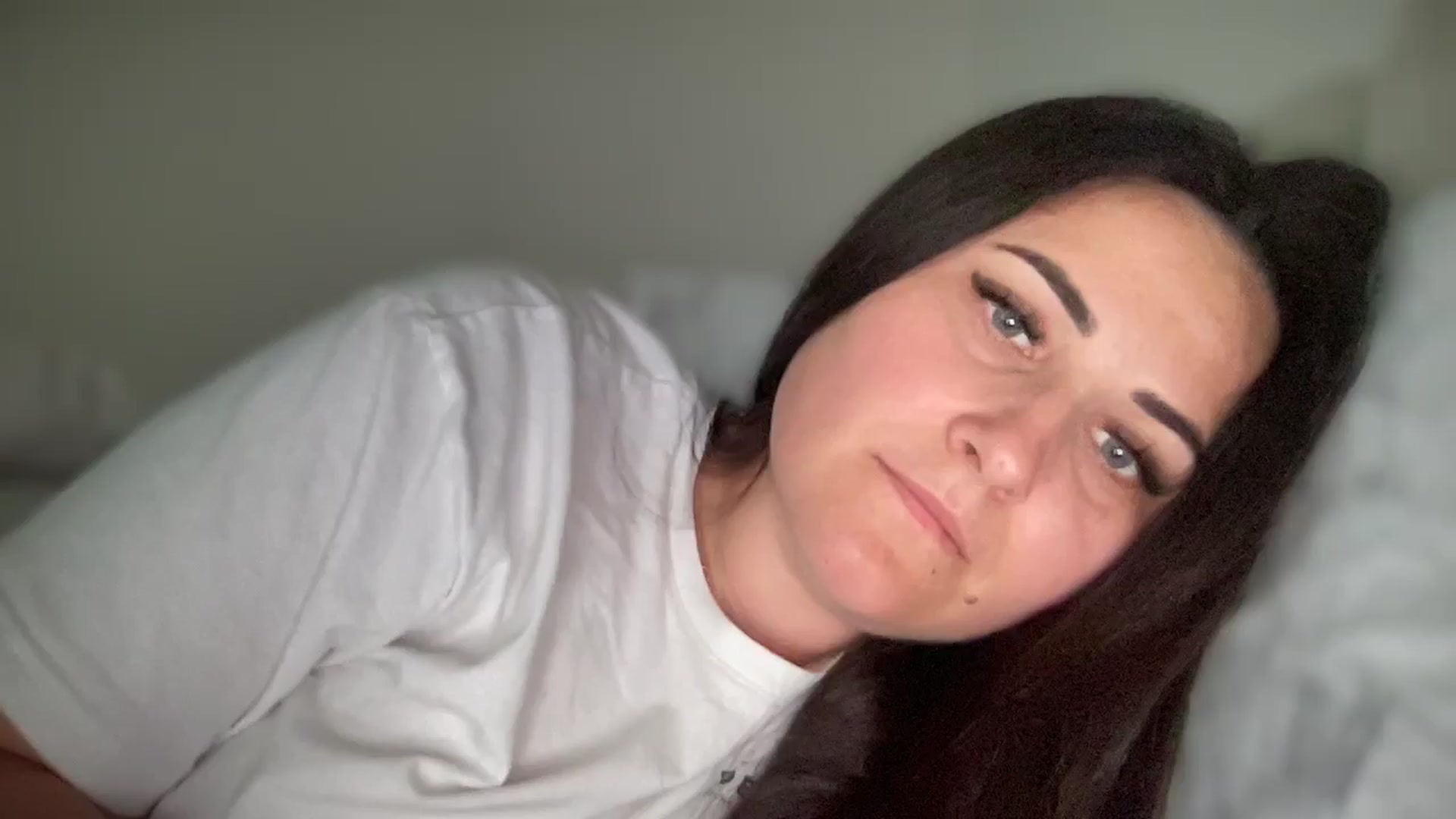 Gallery image thumbnail from Emafox's myfreecams stream on, 03/23/2025, 14:55 image 5 of 20