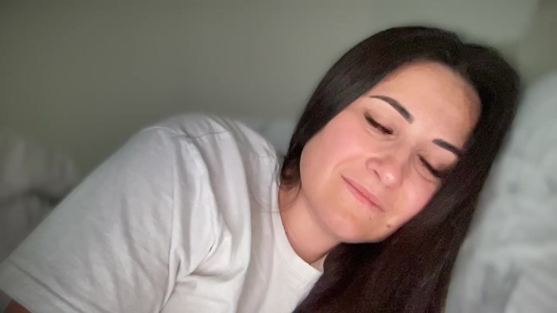 Gallery image thumbnail from Emafox's myfreecams stream on, 03/23/2025, 14:55 image 6 of 20