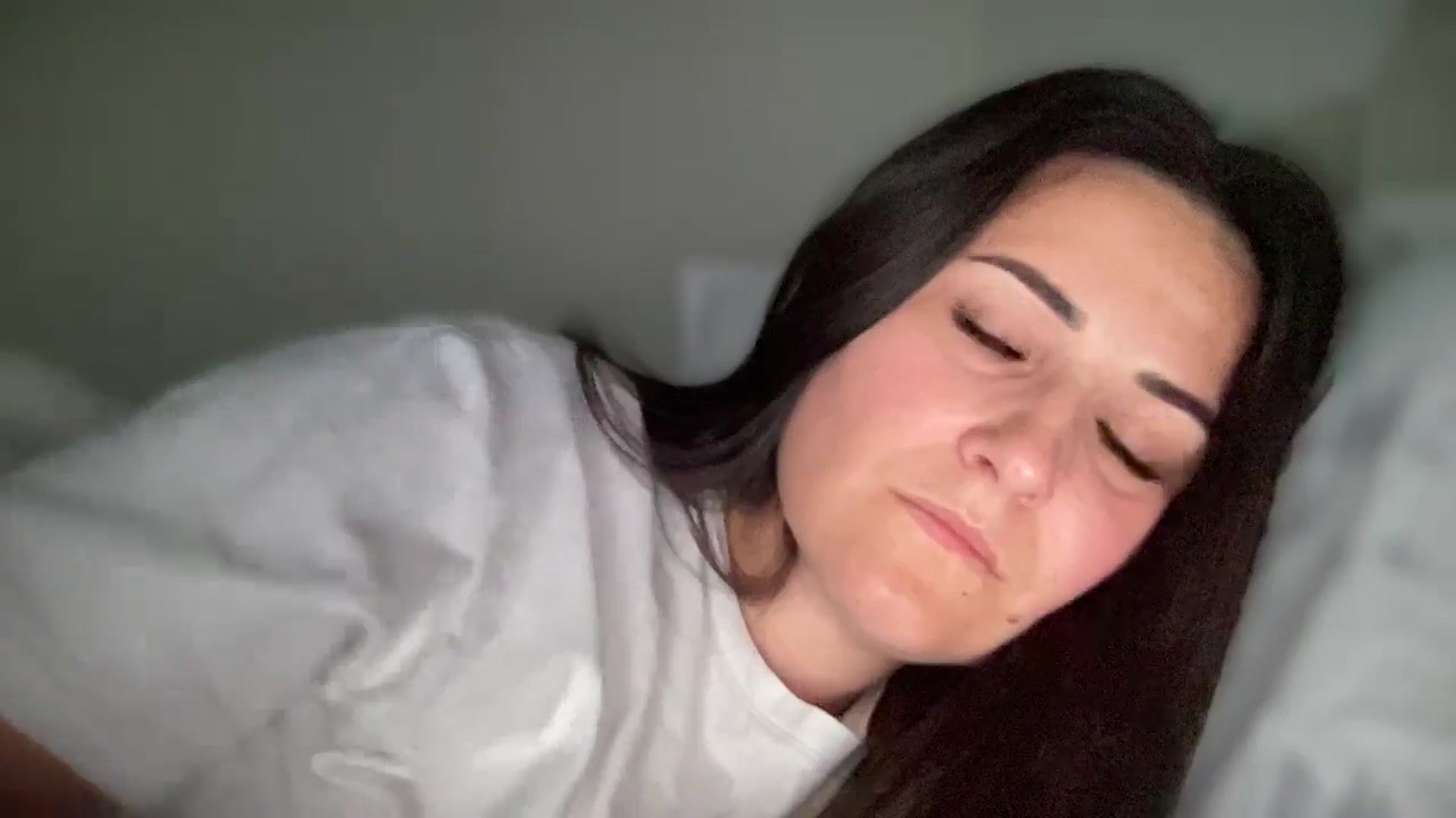 Gallery image thumbnail from Emafox's myfreecams stream on, 03/23/2025, 16:09 image 6 of 20
