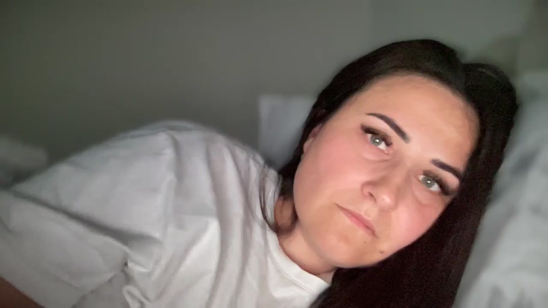 Gallery image thumbnail from Emafox's myfreecams stream on, 03/23/2025, 16:09 image 5 of 20