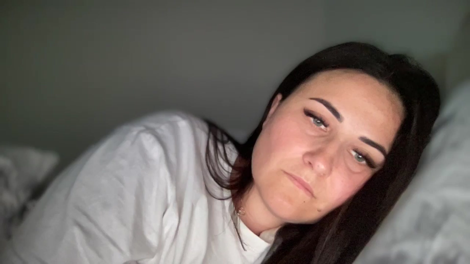 Gallery image thumbnail from Emafox's myfreecams stream on, 03/23/2025, 16:09 image 8 of 20