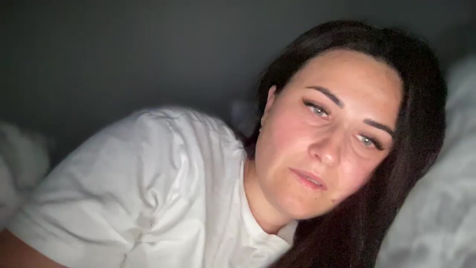 Gallery image thumbnail from Emafox's myfreecams stream on, 03/23/2025, 16:09 image 18 of 20