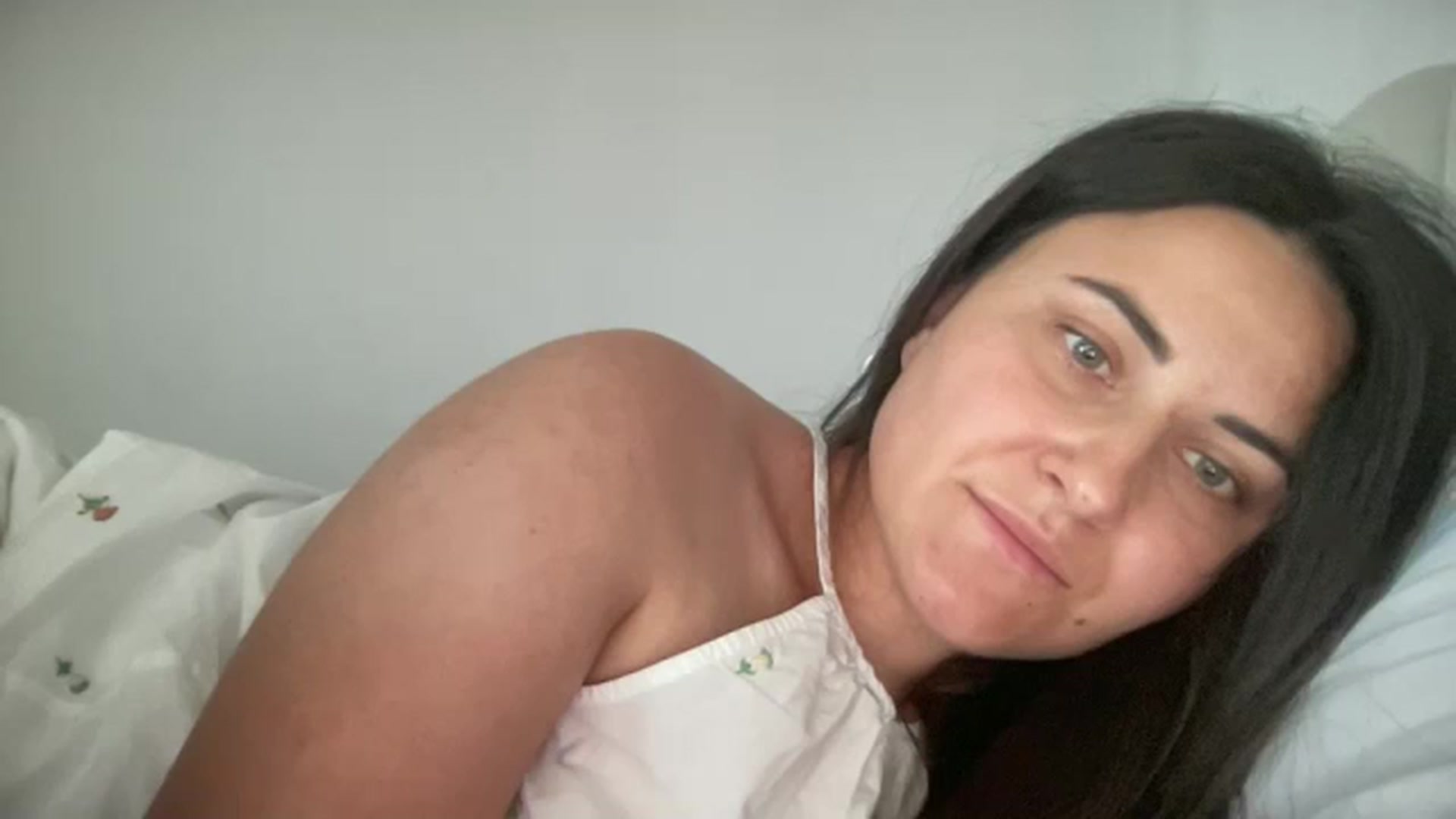 Gallery image thumbnail from Emafox's myfreecams stream on, 06/08/2025, 11:07 image 9 of 20