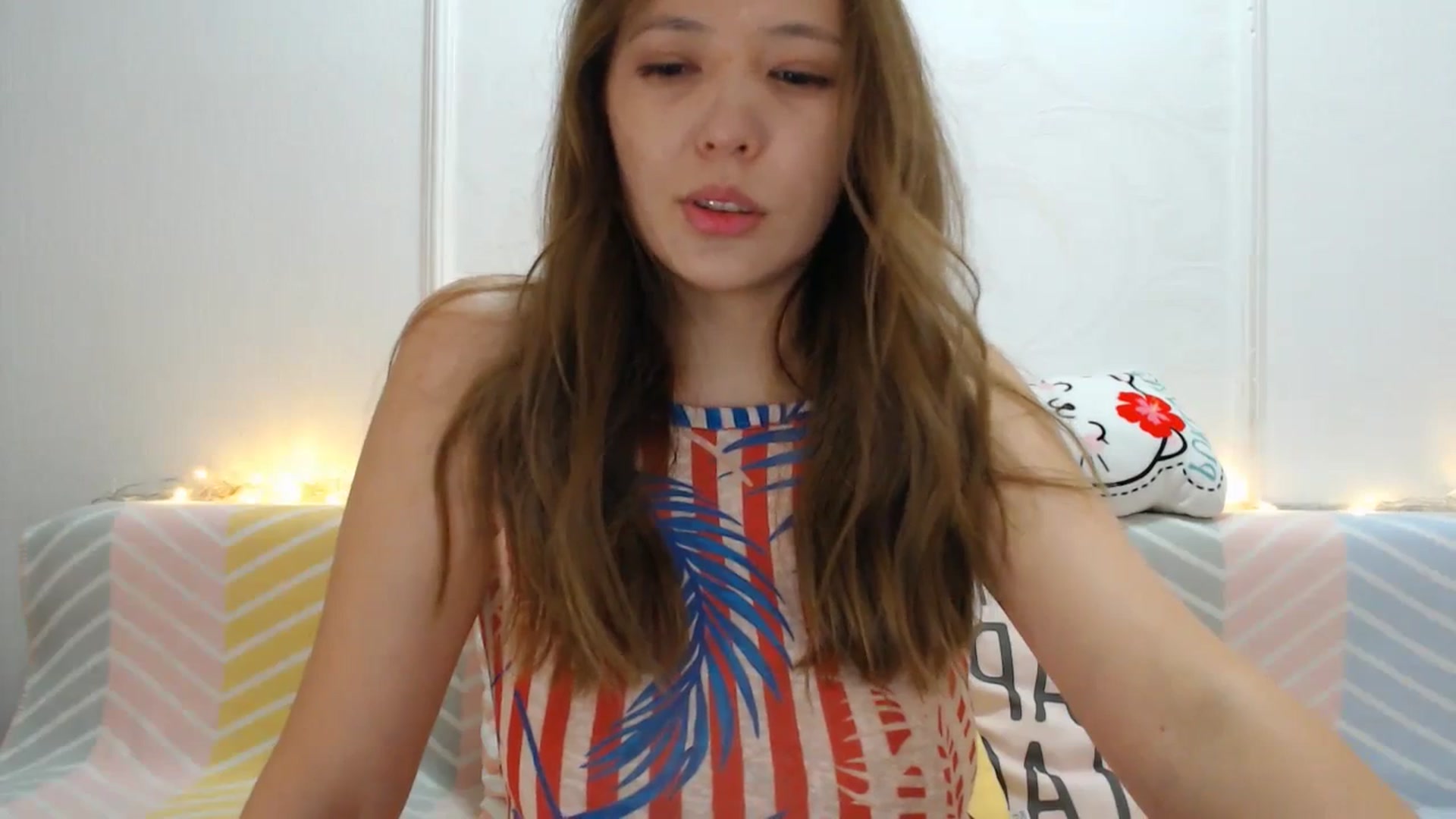 Gallery image thumbnail from Emarynmaya's myfreecams stream on, 08/26/2023, 20:47 image 8 of 20