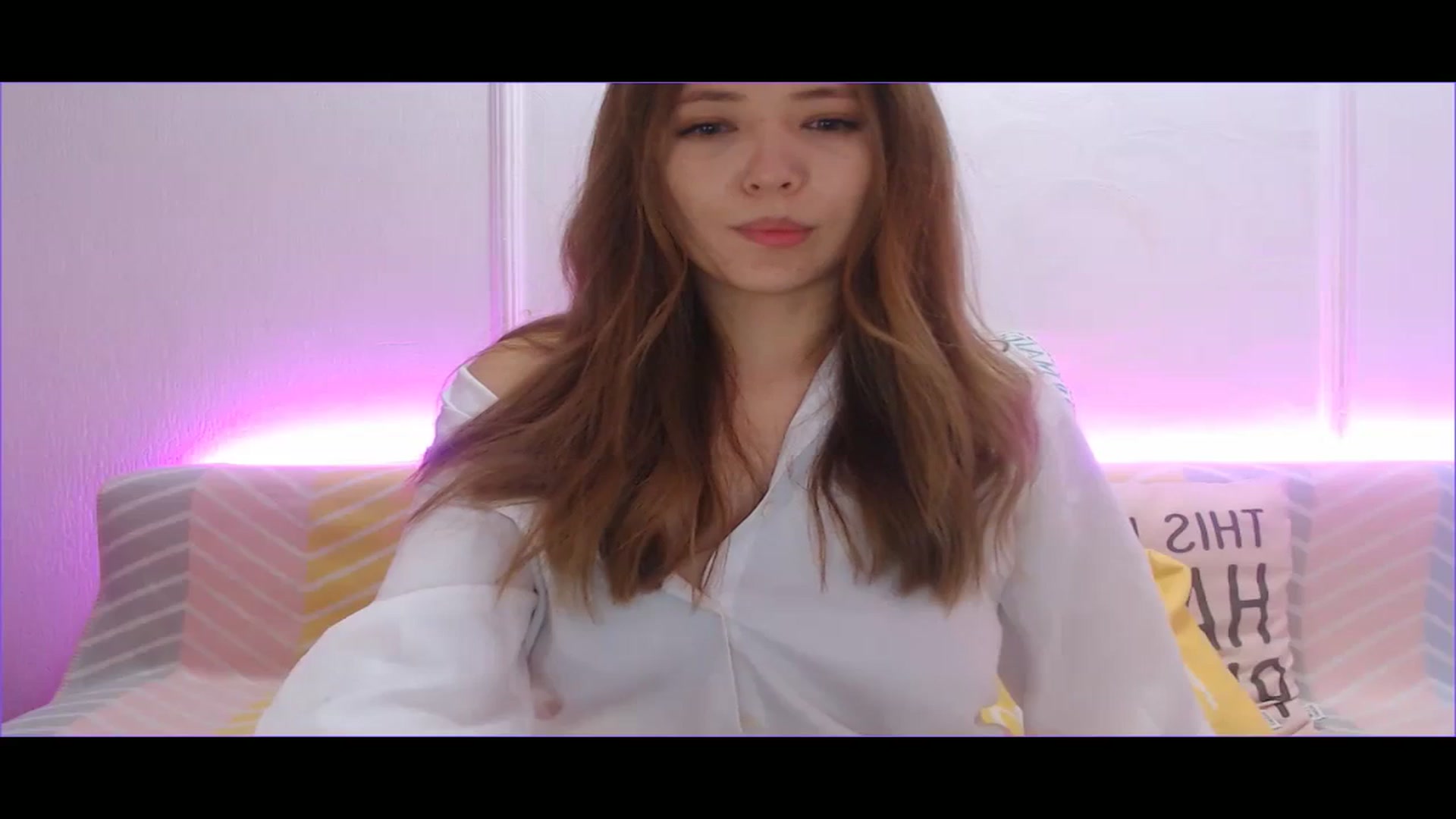 Gallery image thumbnail from Emarynmaya's myfreecams stream on, 09/16/2023, 20:55 image 2 of 20