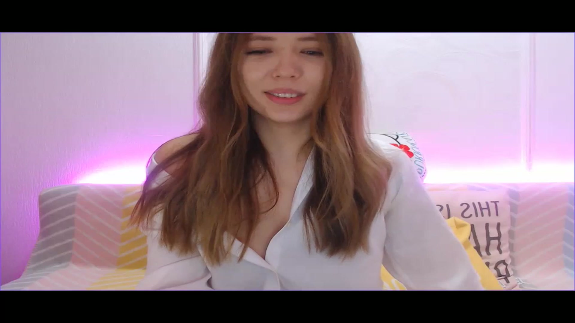 Gallery image thumbnail from Emarynmaya's myfreecams stream on, 09/16/2023, 20:55 image 5 of 20