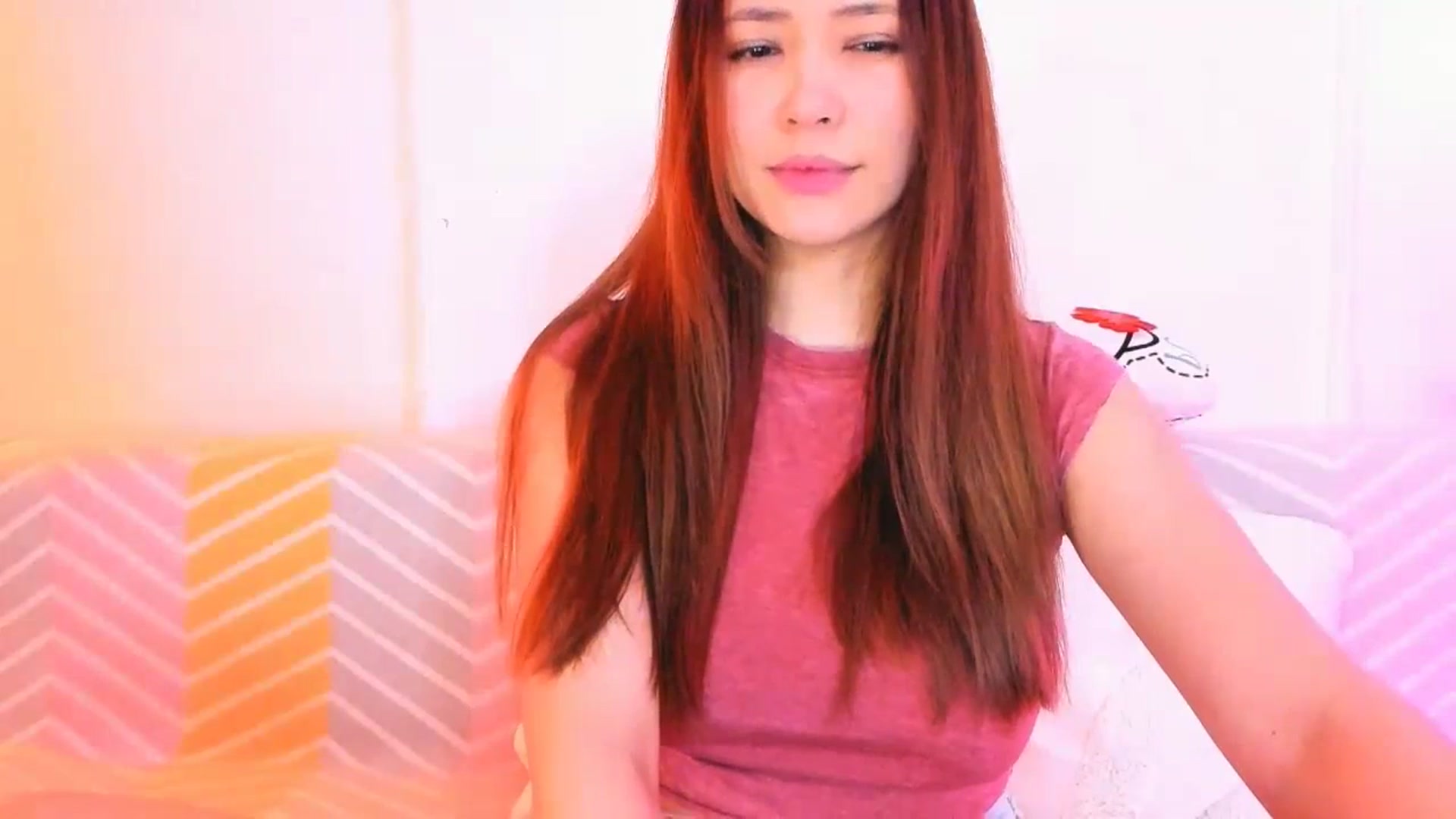 Gallery image thumbnail from Emarynmaya's myfreecams stream on, 01/10/2024, 19:32 image 16 of 20