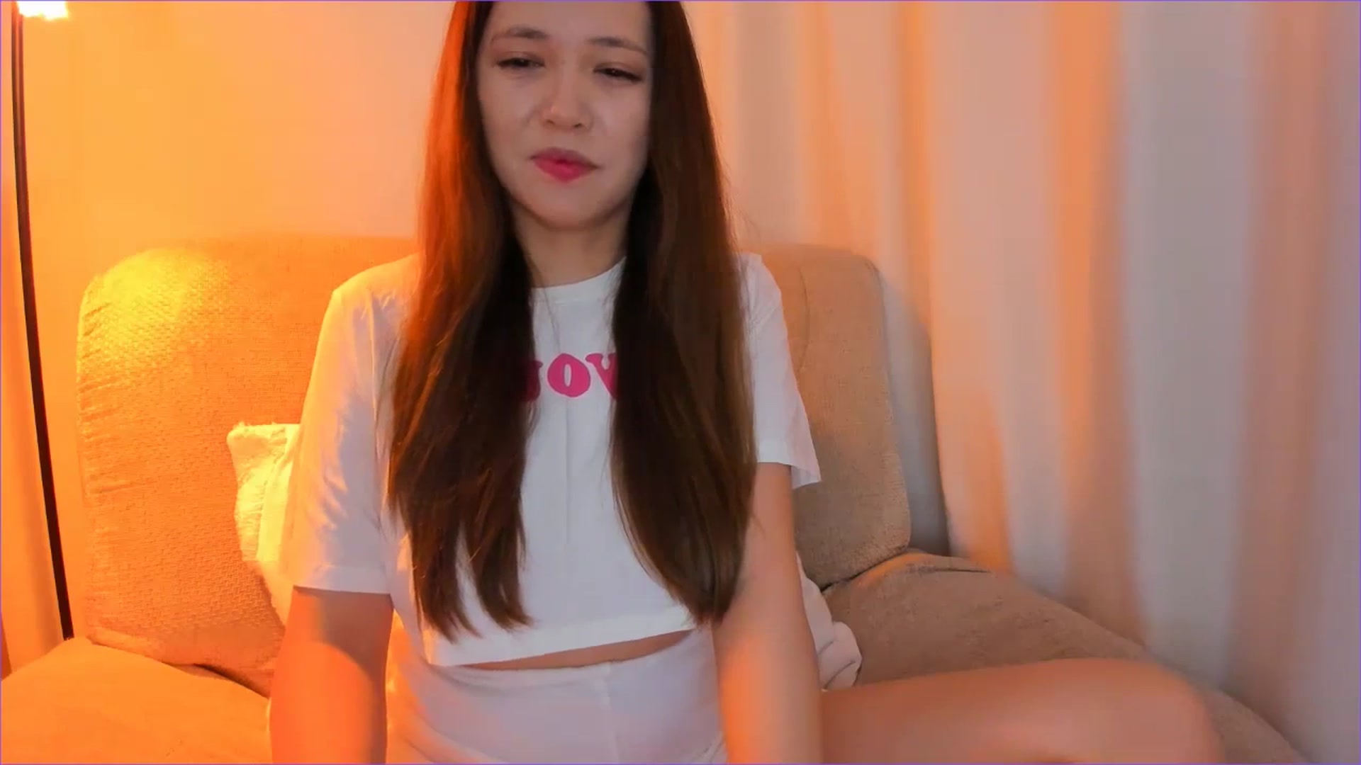 Gallery image thumbnail from Emarynmaya's myfreecams stream on, 03/13/2024, 20:54 image 2 of 20