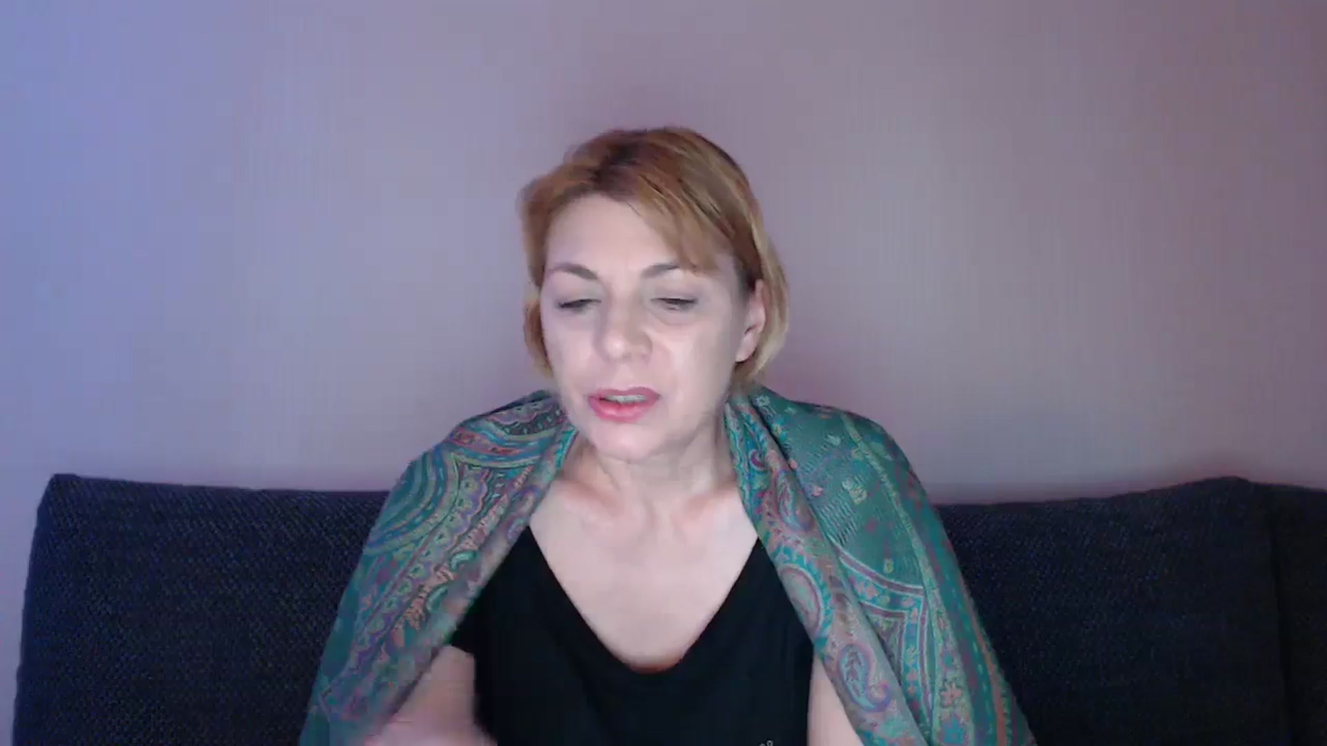 Gallery image thumbnail from EmasKnights's myfreecams stream on, 01/06/2024, 24:17 image 11 of 20