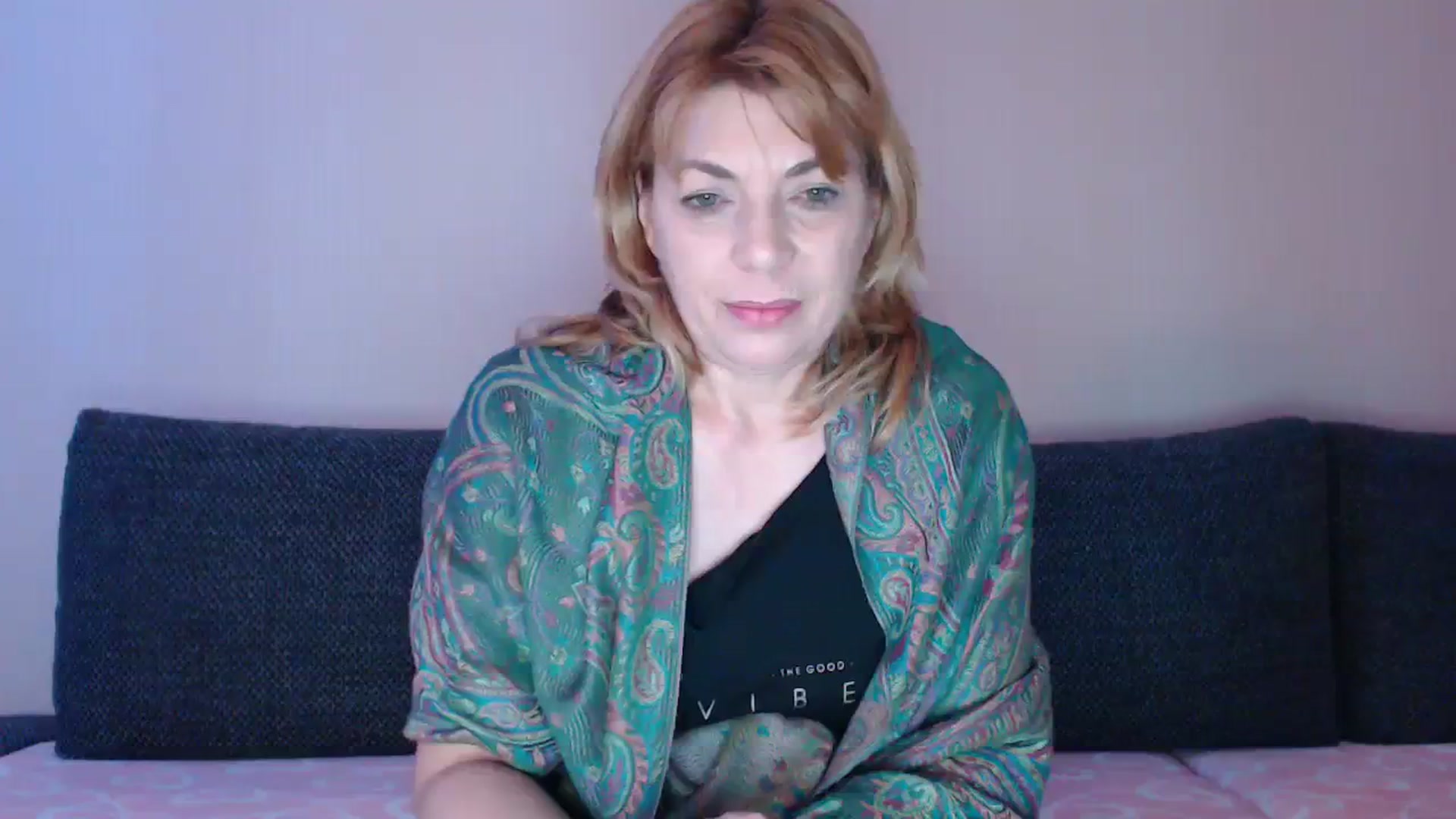 Gallery image thumbnail from EmasKnights's myfreecams stream on, 01/06/2024, 23:49 image 17 of 20