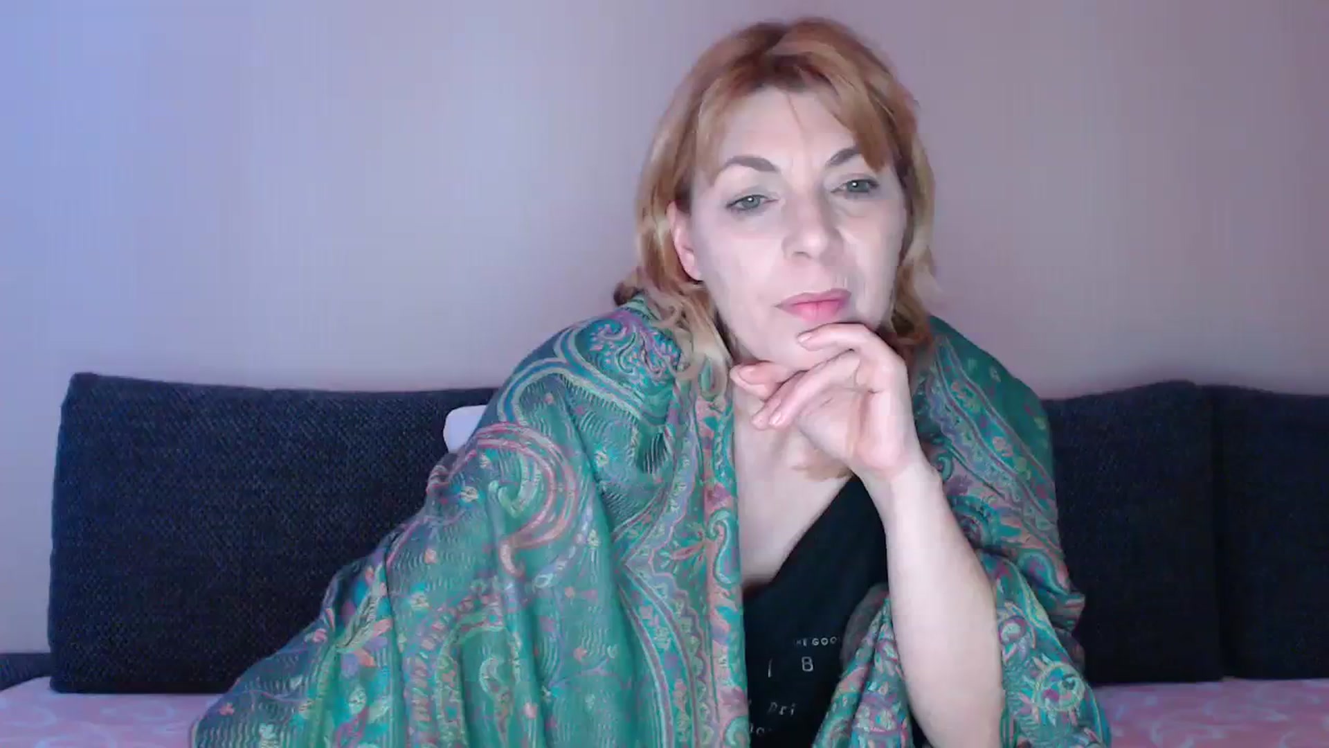 Gallery image thumbnail from EmasKnights's myfreecams stream on, 01/06/2024, 23:49 image 12 of 20