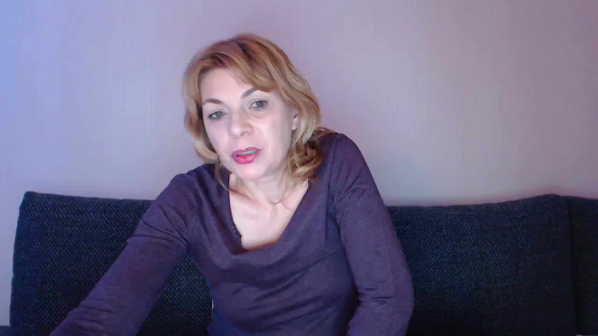 Gallery image thumbnail from EmasKnights's myfreecams stream on, 01/07/2024, 22:57 image 5 of 20