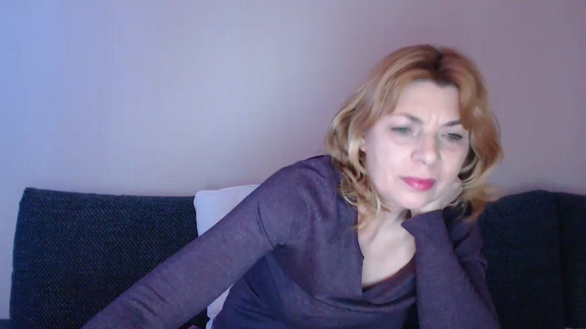 Gallery image thumbnail from EmasKnights's myfreecams stream on, 01/07/2024, 22:57 image 19 of 20