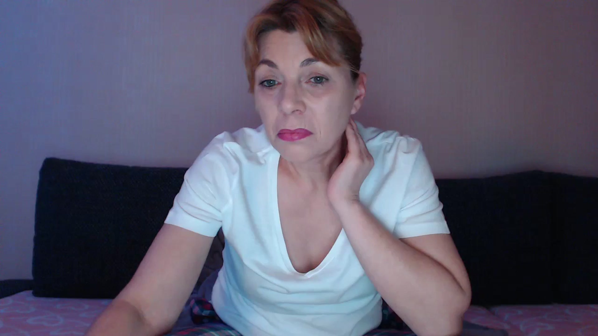 Gallery image thumbnail from EmasKnights's myfreecams stream on, 01/12/2024, 23:37 image 11 of 20
