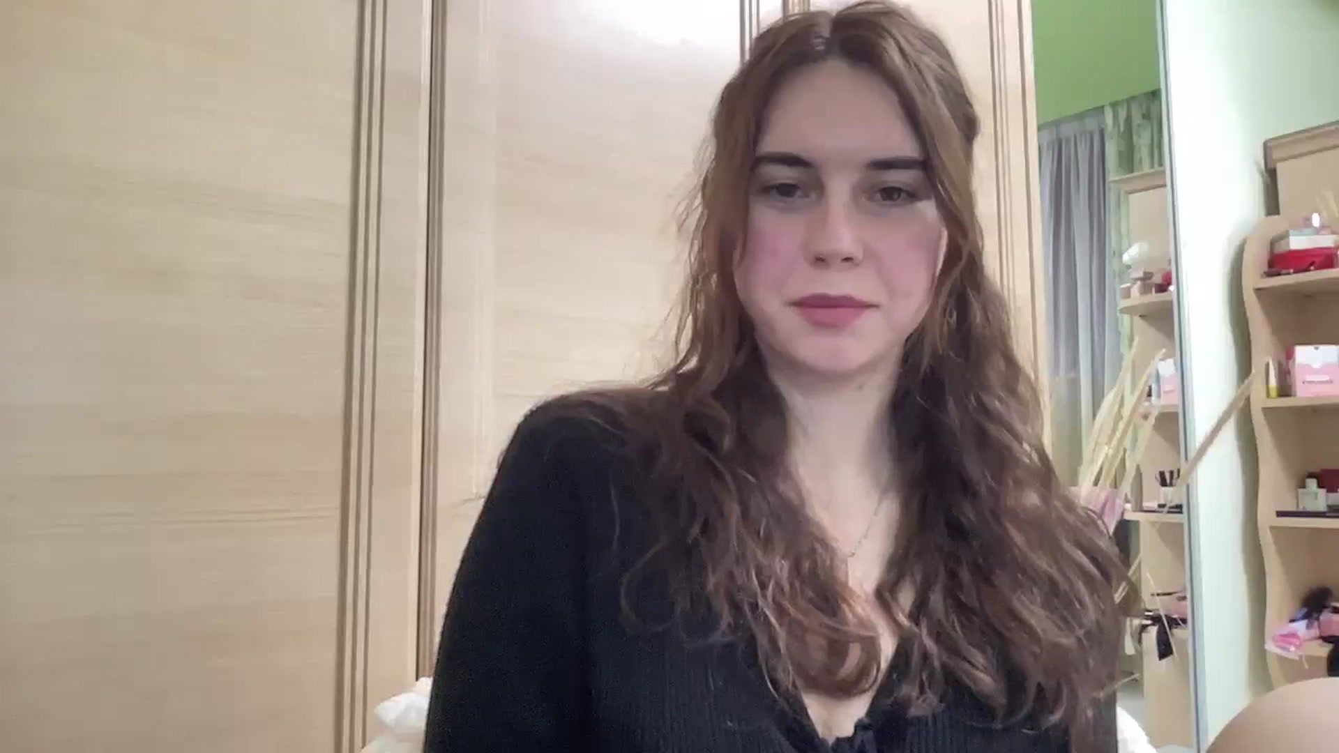 Gallery image thumbnail from EmberMoon's myfreecams stream on, 12/26/2024, 16:14 image 3 of 20