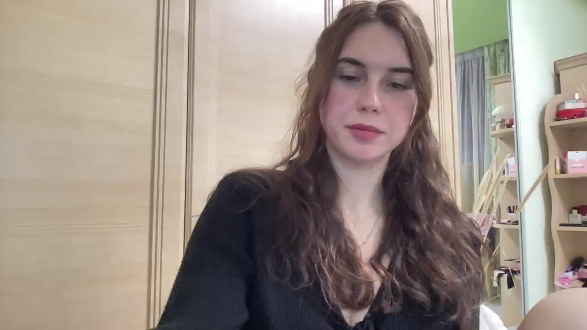 Gallery image thumbnail from EmberMoon's myfreecams stream on, 12/26/2024, 16:14 image 1 of 20
