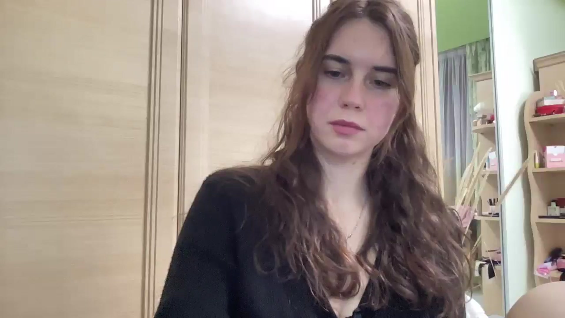 Gallery image thumbnail from EmberMoon's myfreecams stream on, 12/26/2024, 16:14 image 2 of 20