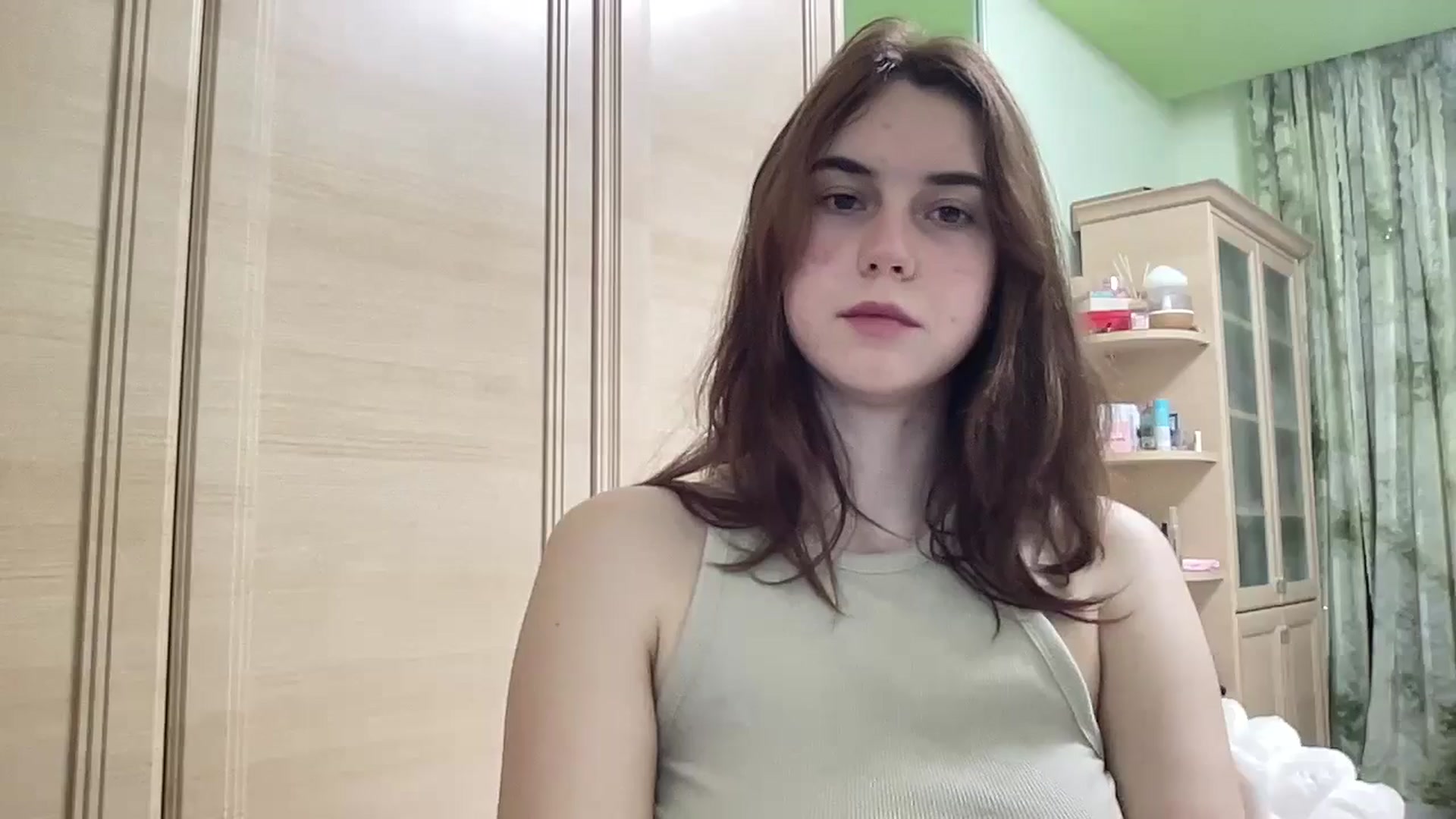 Gallery image thumbnail from EmberMoon's myfreecams stream on, 12/28/2024, 14:26 image 14 of 20