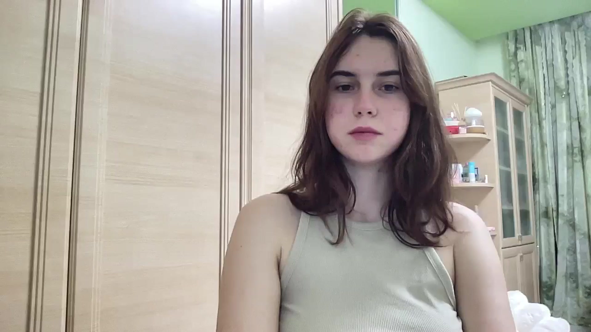 Gallery image thumbnail from EmberMoon's myfreecams stream on, 12/28/2024, 14:26 image 4 of 20