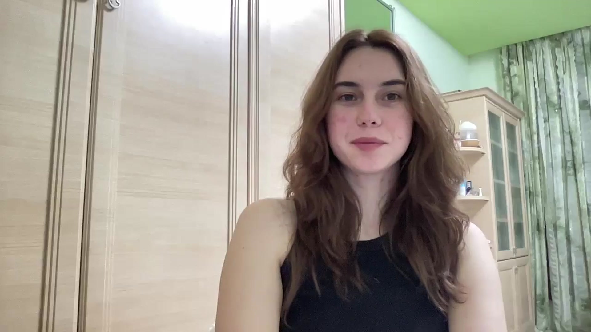 Gallery image thumbnail from EmberMoon's myfreecams stream on, 12/29/2024, 13:35 image 13 of 20
