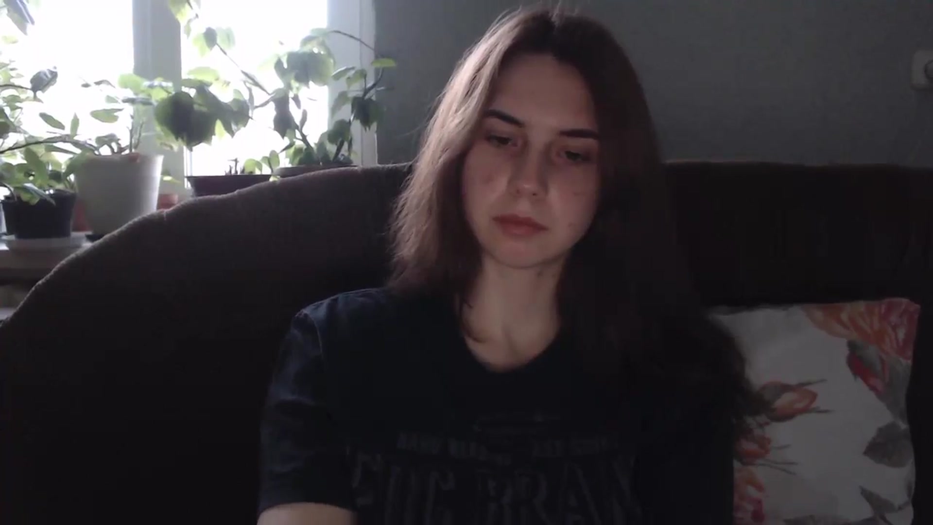 Gallery image thumbnail from EmberMoon's myfreecams stream on, 01/02/2025, 14:11 image 17 of 20