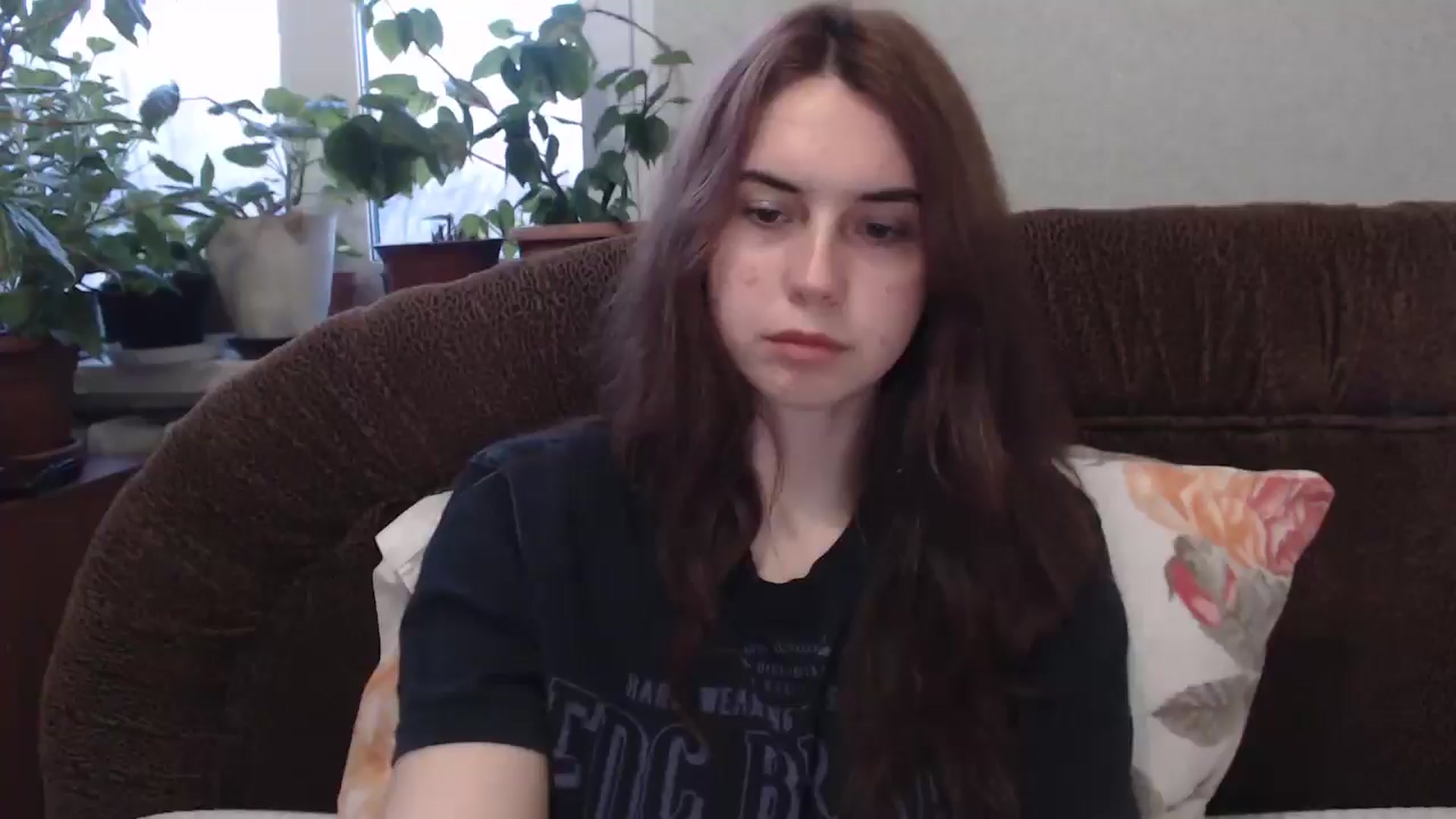 Gallery image thumbnail from EmberMoon's myfreecams stream on, 01/02/2025, 14:33 image 6 of 20
