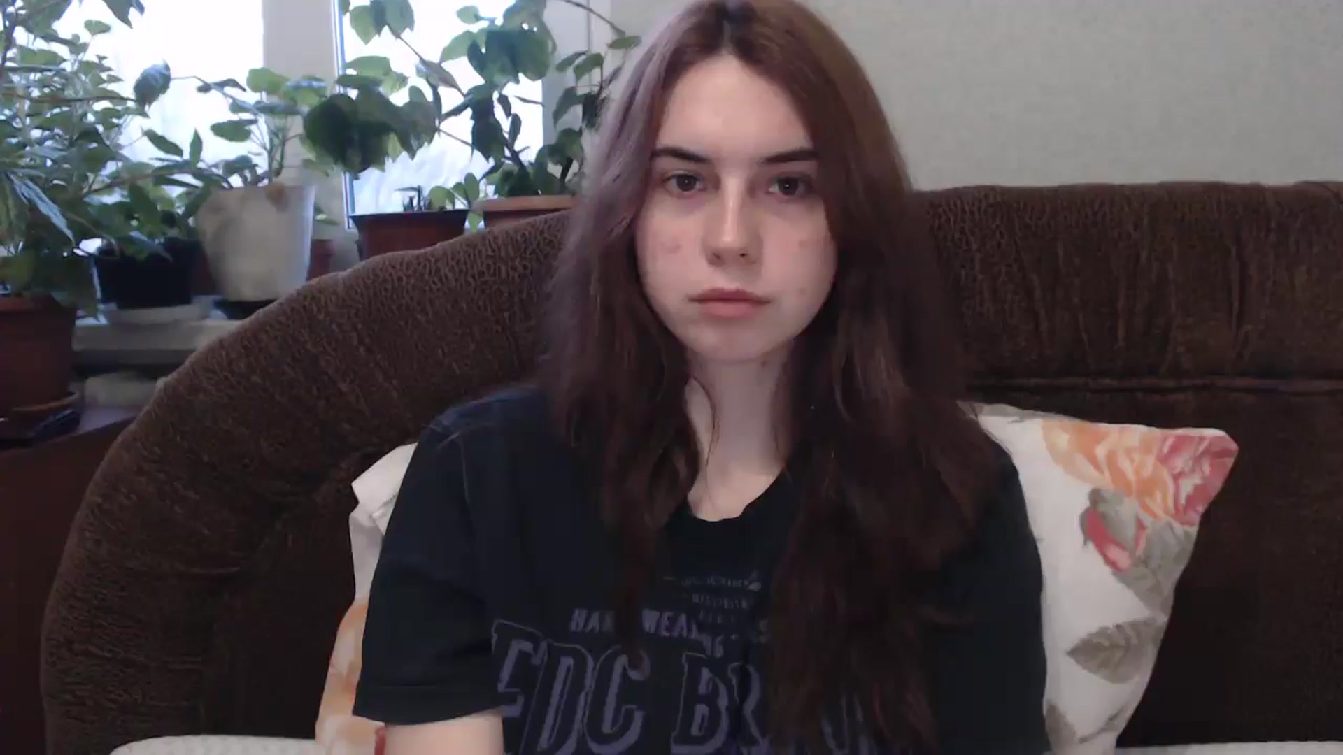 Gallery image thumbnail from EmberMoon's myfreecams stream on, 01/02/2025, 14:33 image 5 of 20